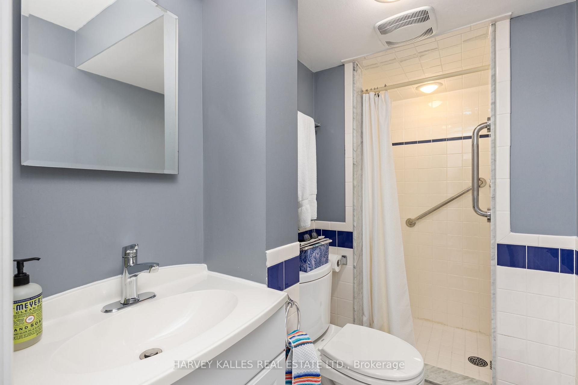 52 Park Hill Road, Toronto