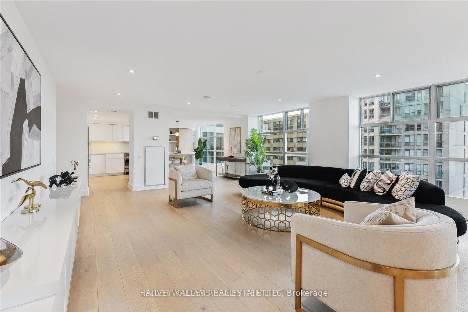 409 Bloor Street W PH03, Toronto Unit: PH03