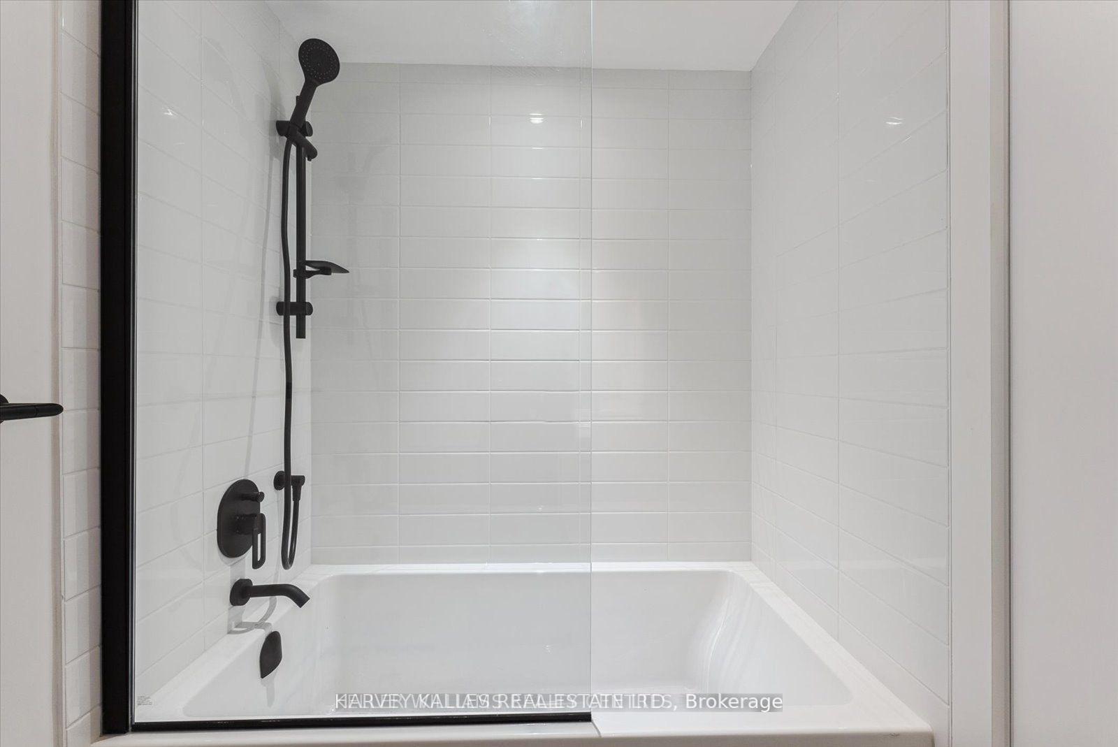 409 Bloor Street W PH03, Toronto Unit: PH03