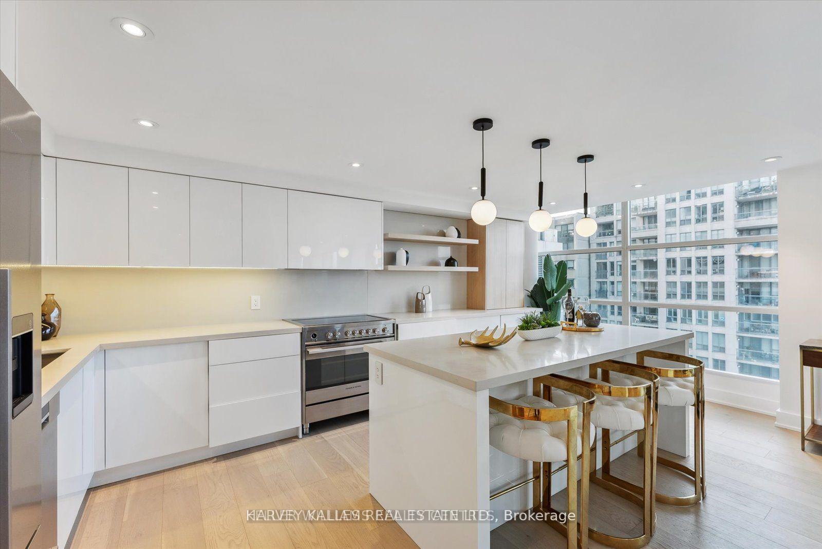 409 Bloor Street W PH03, Toronto Unit: PH03