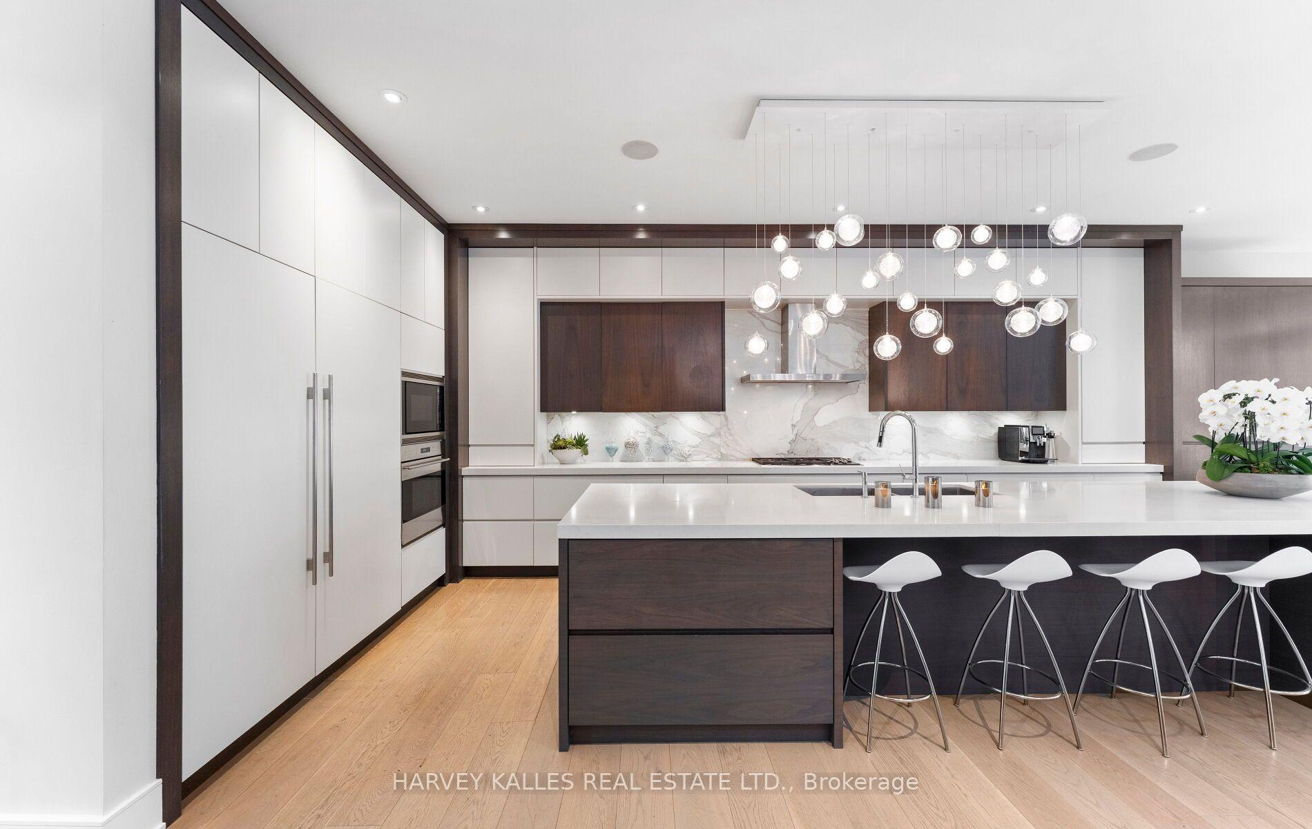 33 Tarlton Road, Toronto