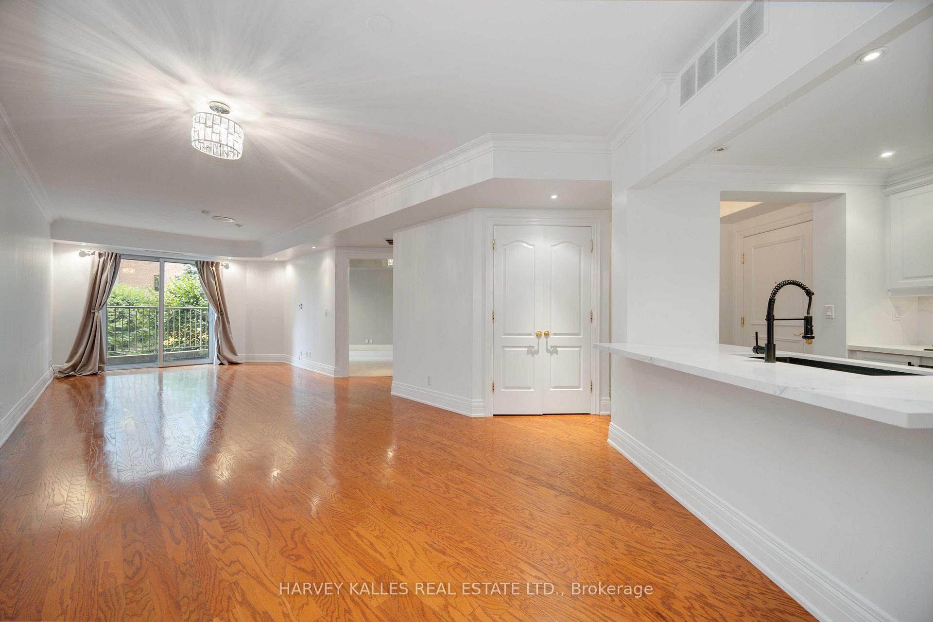 33 Delisle Avenue 201, Toronto Unit: 201