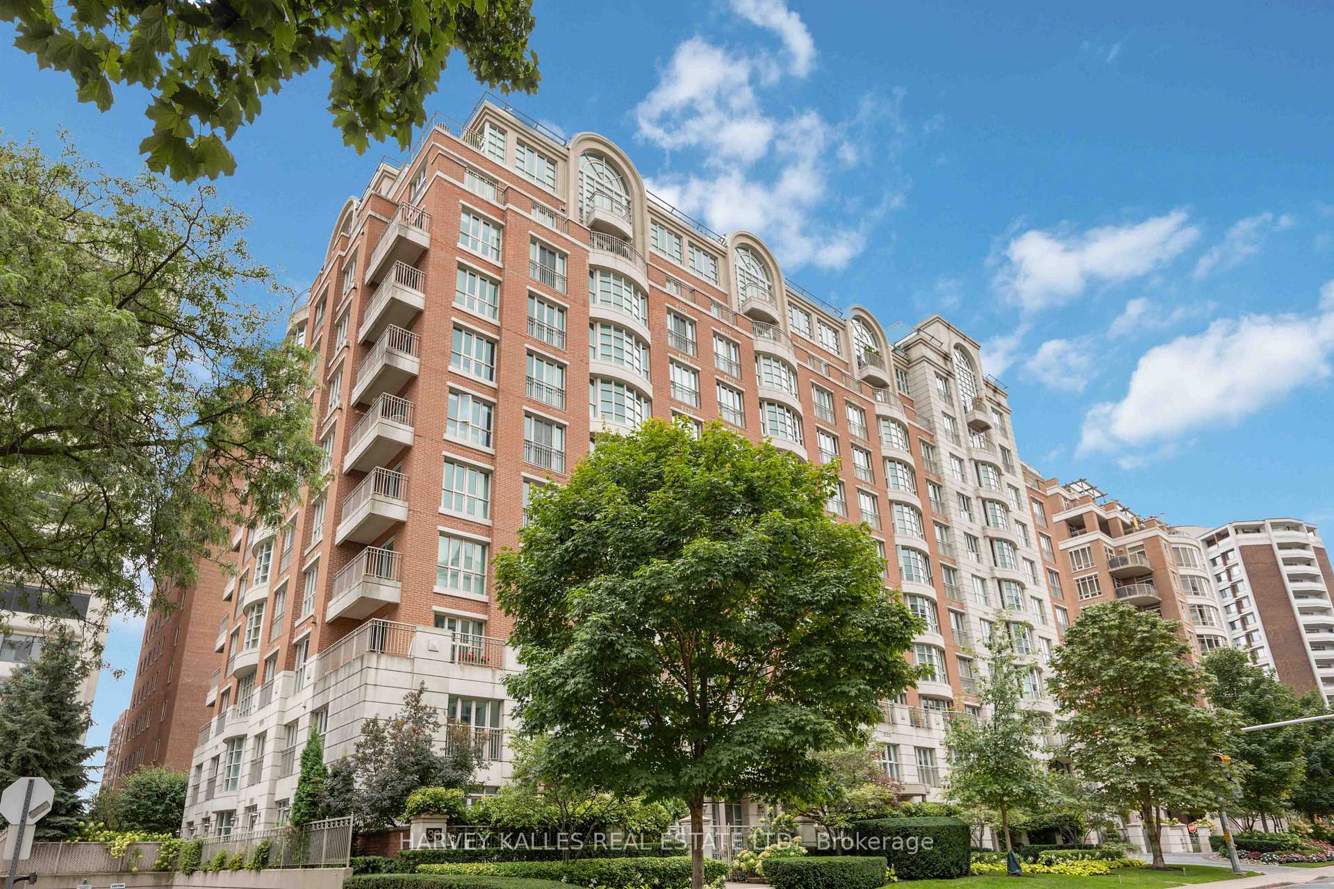 33 Delisle Avenue 201, Toronto Unit: 201