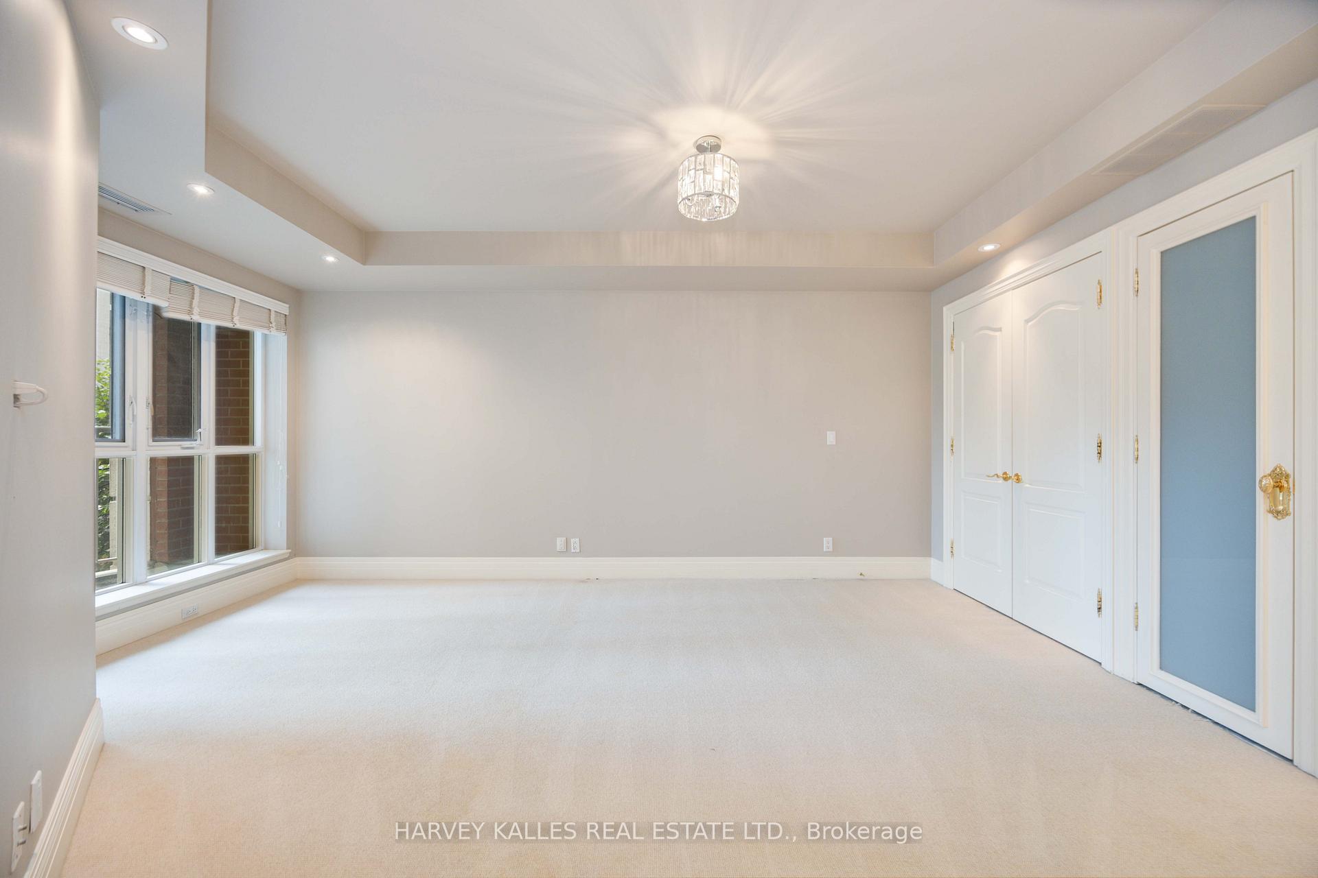 33 Delisle Avenue 201, Toronto Unit: 201