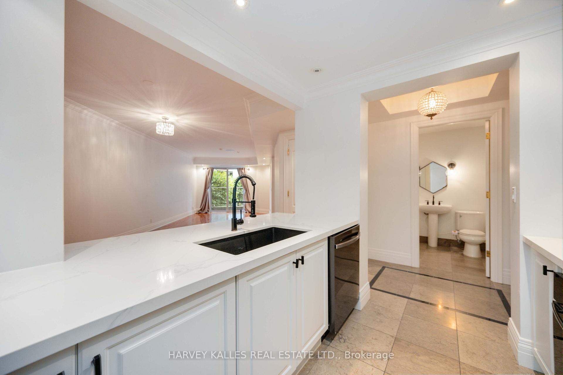 33 Delisle Avenue 201, Toronto Unit: 201