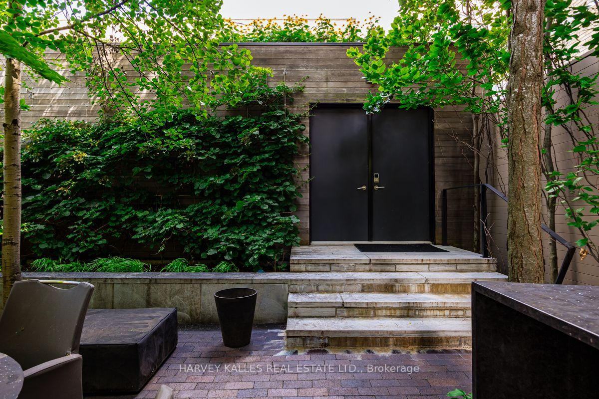 5 Relmar Road, Toronto