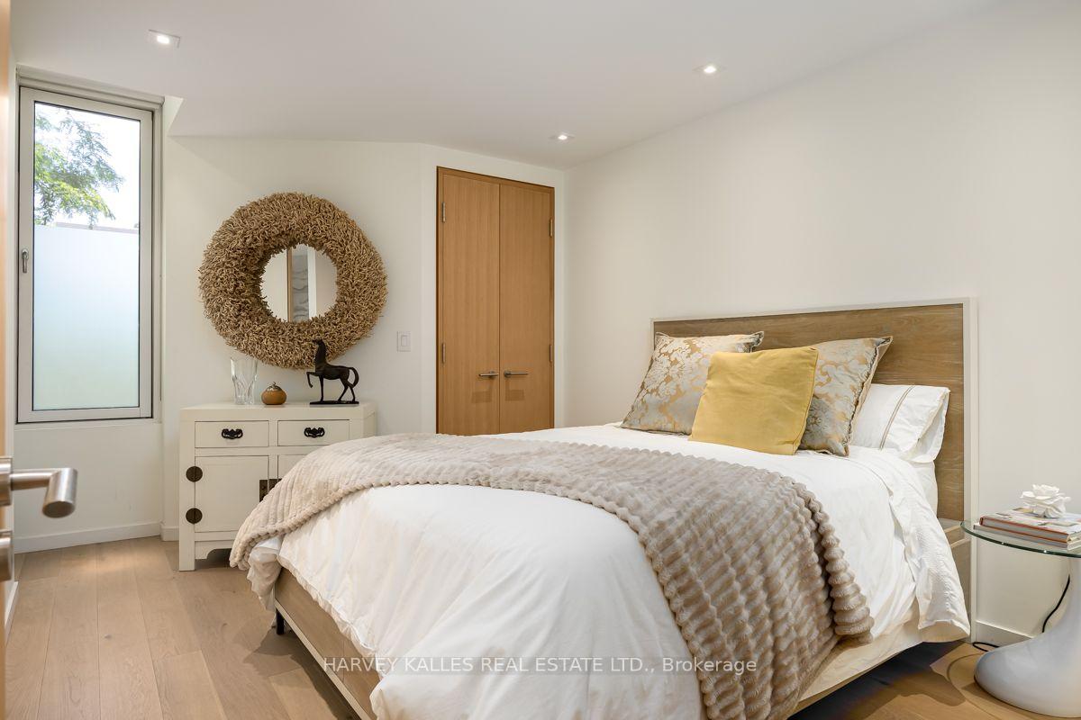 5 Relmar Road, Toronto