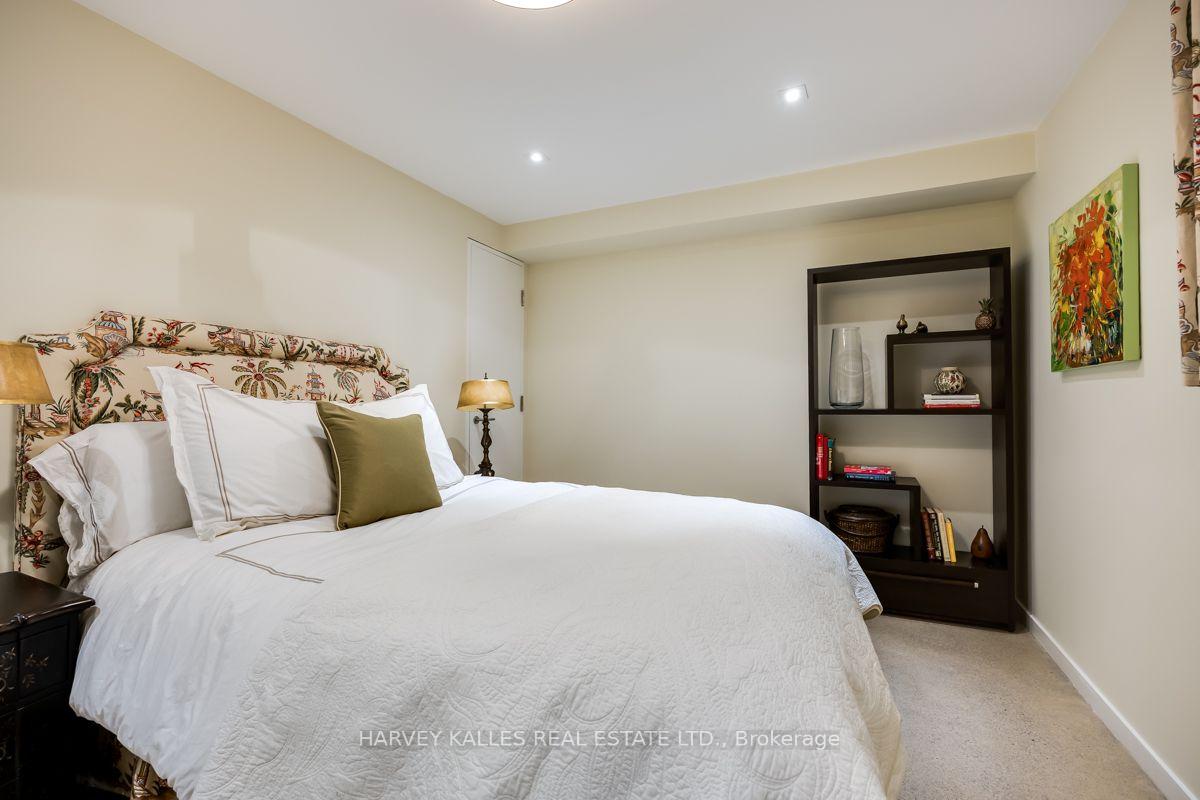 5 Relmar Road, Toronto