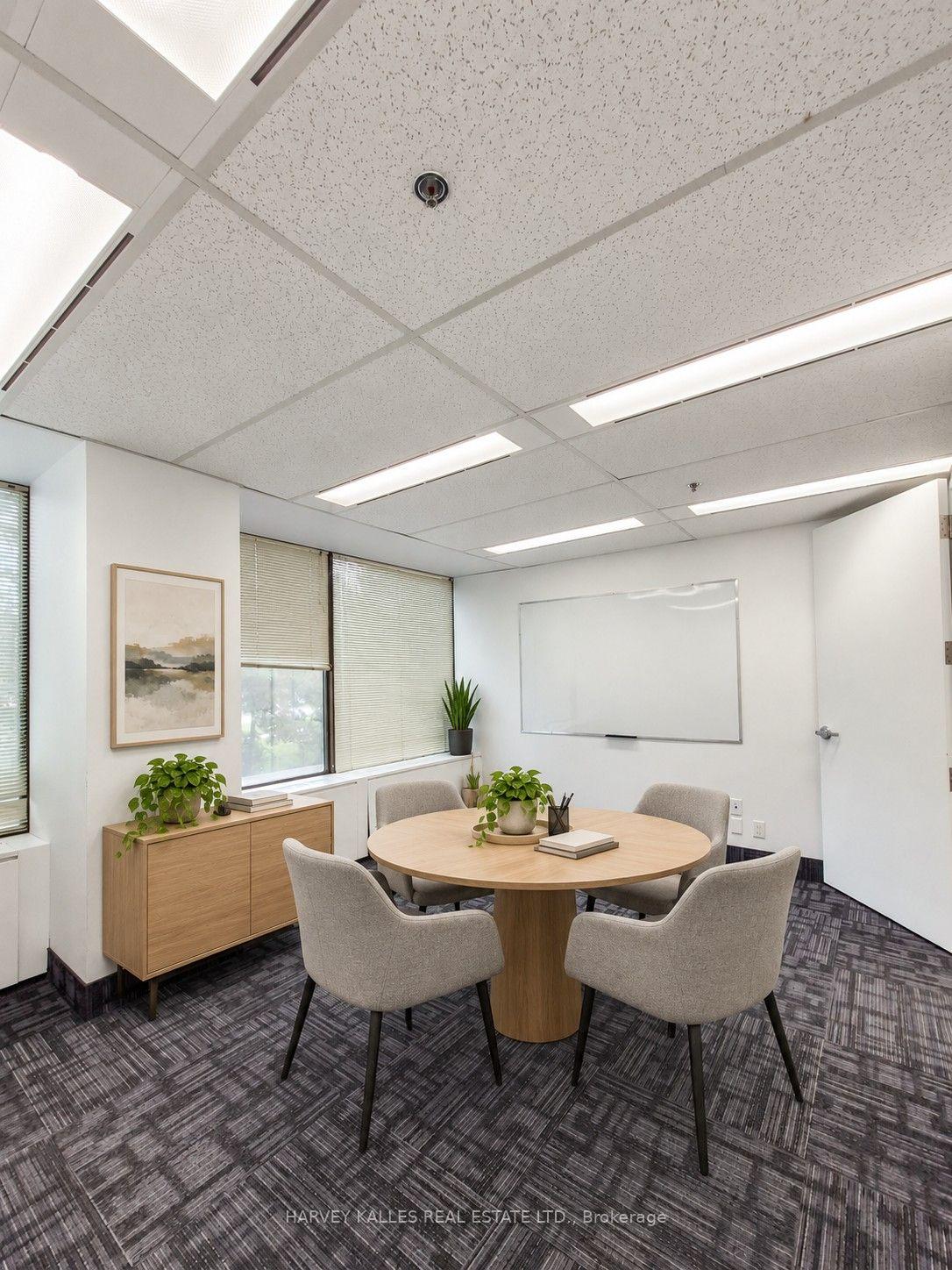 45 Sheppard Avenue E 203, Toronto Unit: 203
