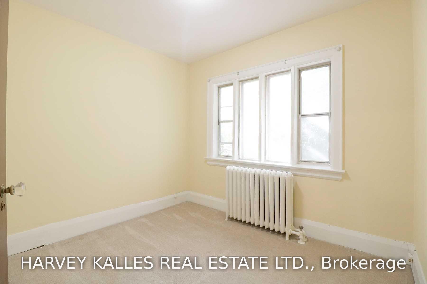 184 Duplex Avenue, Toronto
