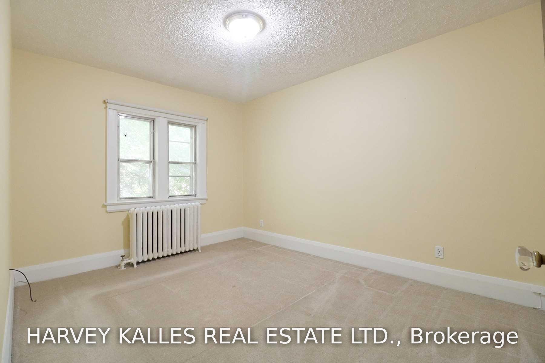 184 Duplex Avenue, Toronto