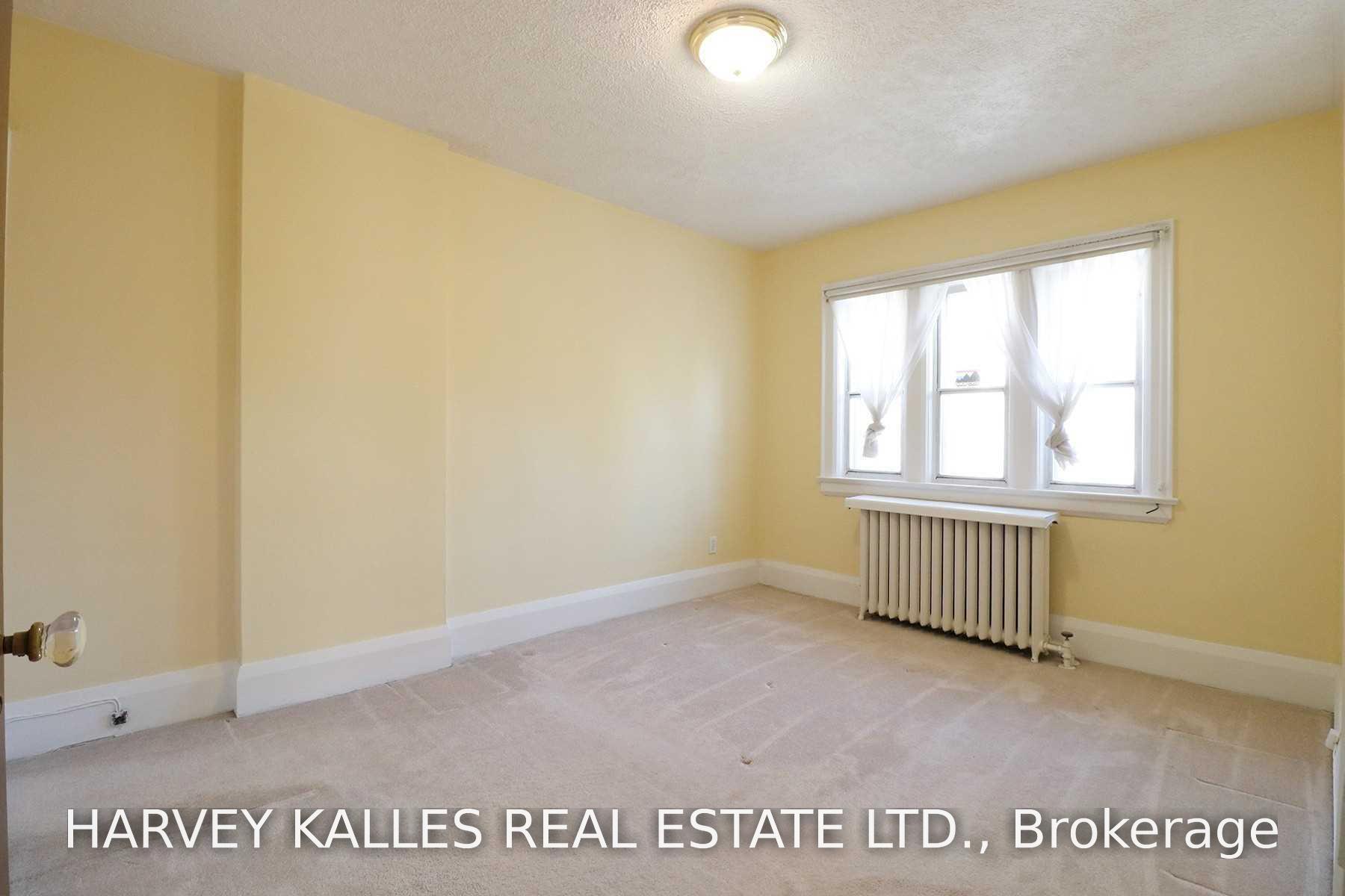 184 Duplex Avenue, Toronto