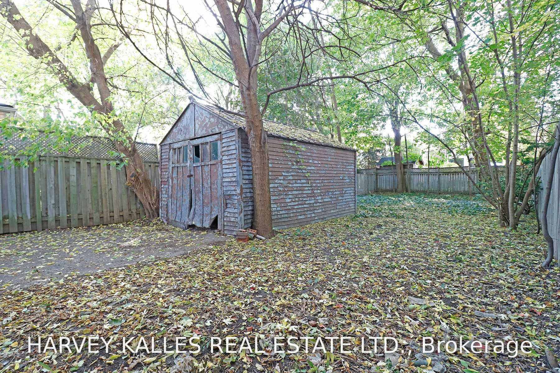 184 Duplex Avenue, Toronto