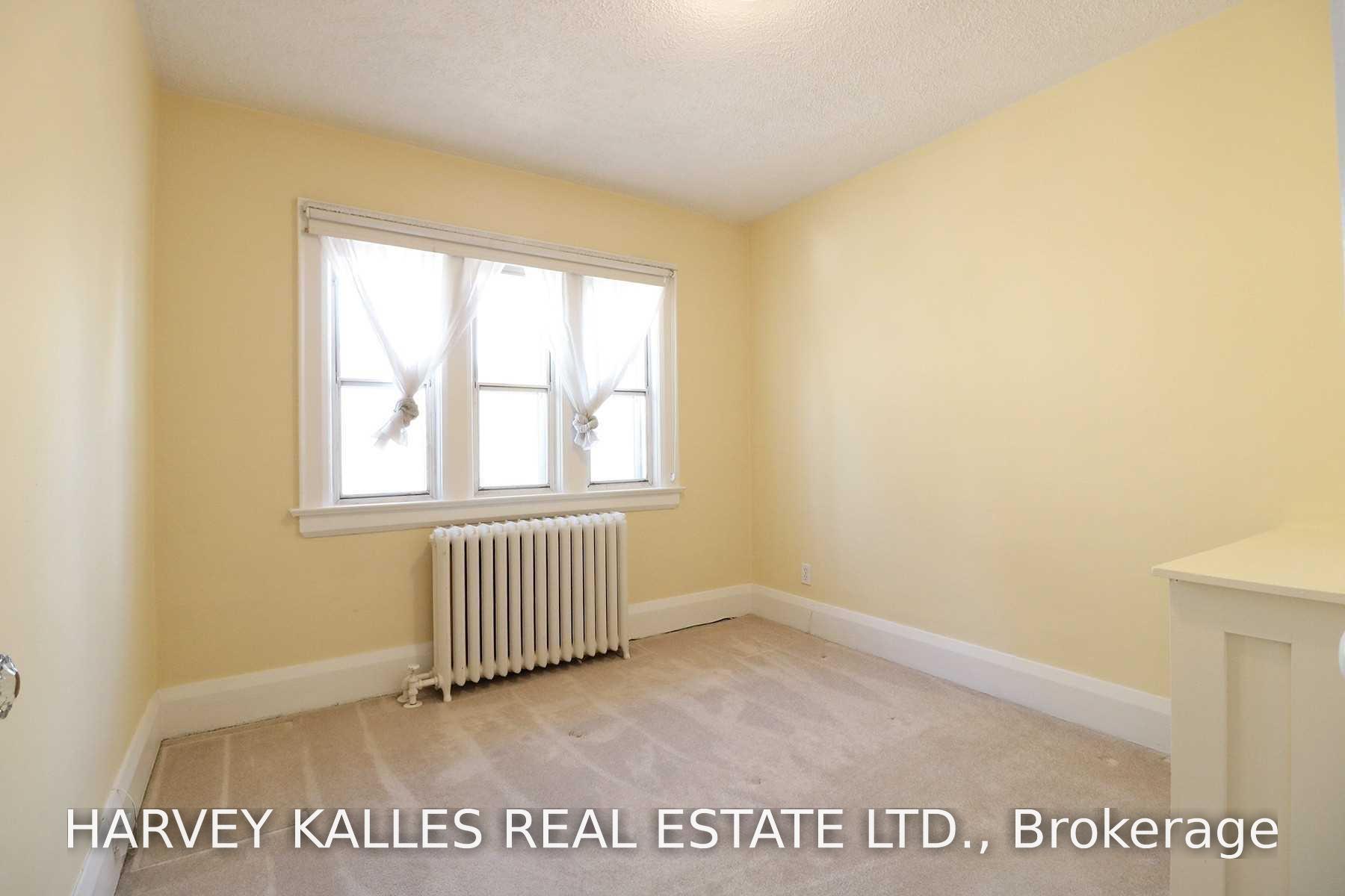 184 Duplex Avenue, Toronto