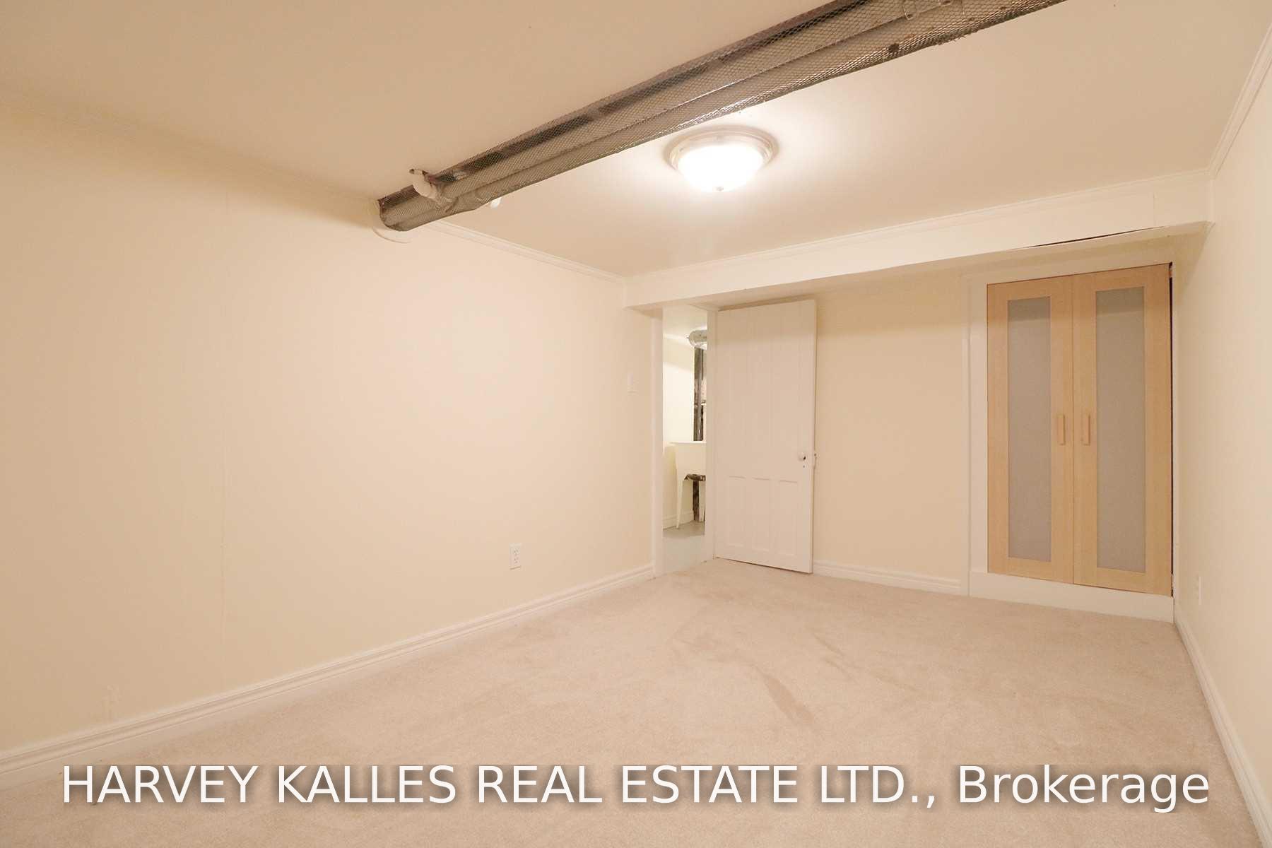 184 Duplex Avenue, Toronto