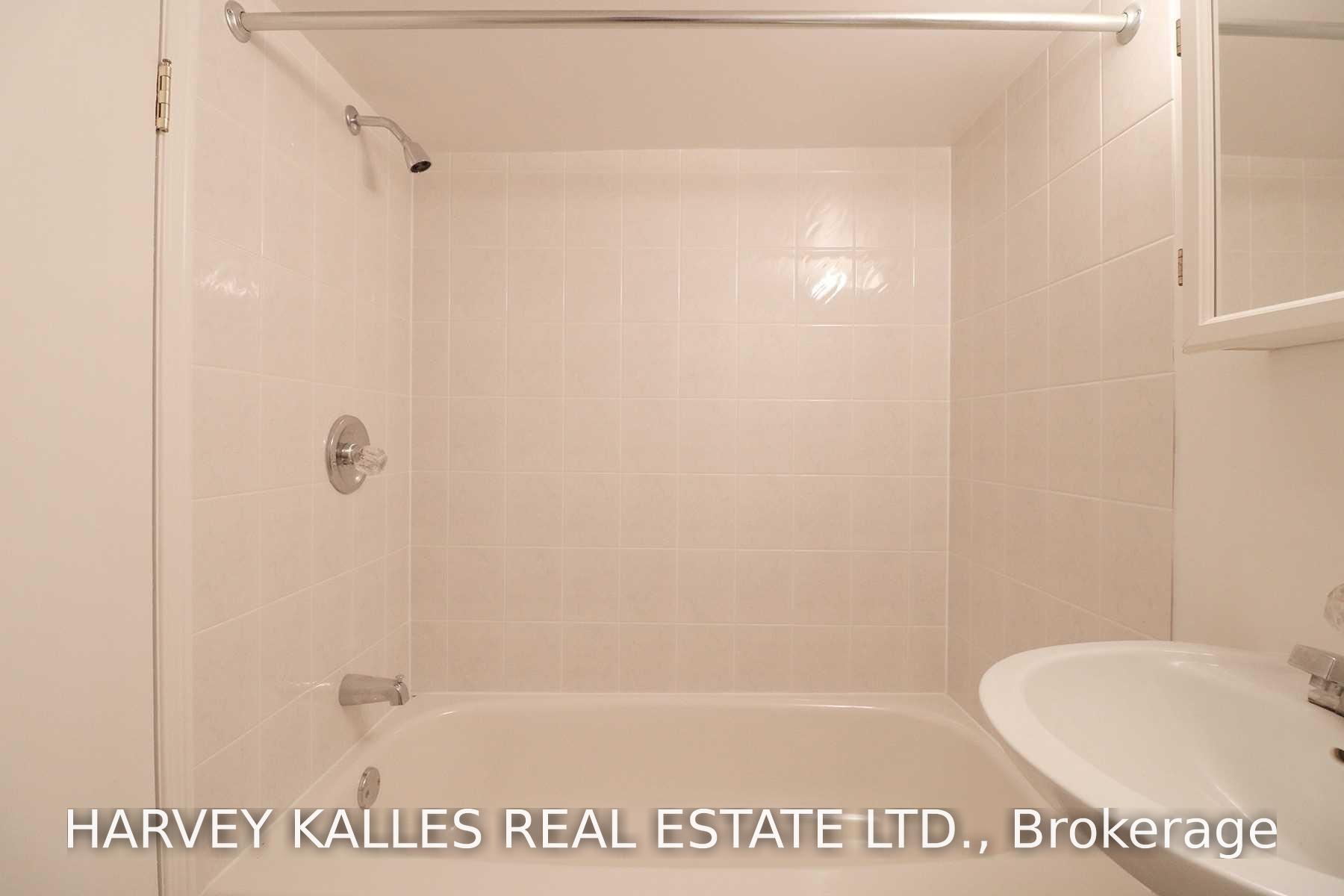 184 Duplex Avenue, Toronto