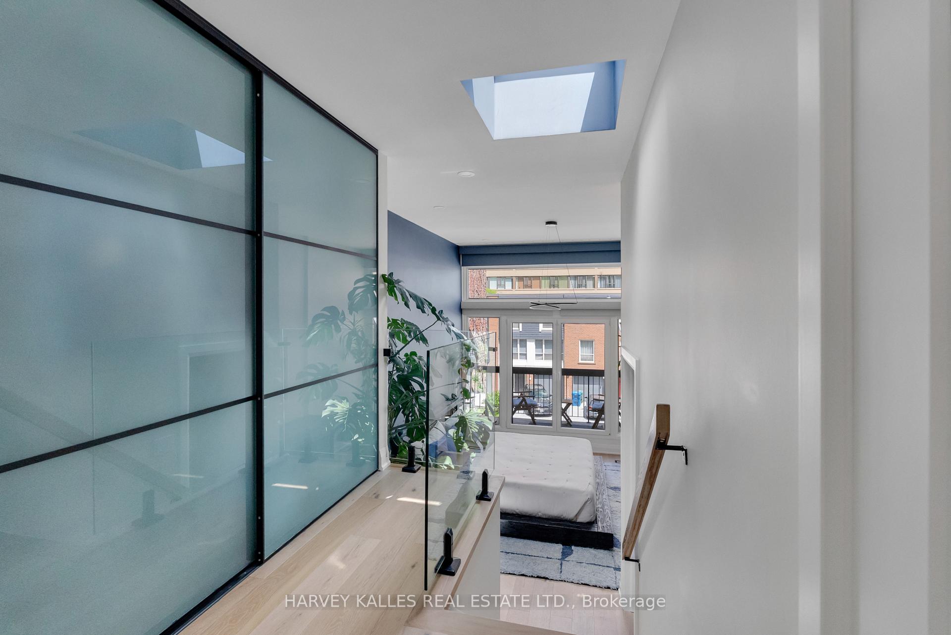 49 Granby Street, Toronto