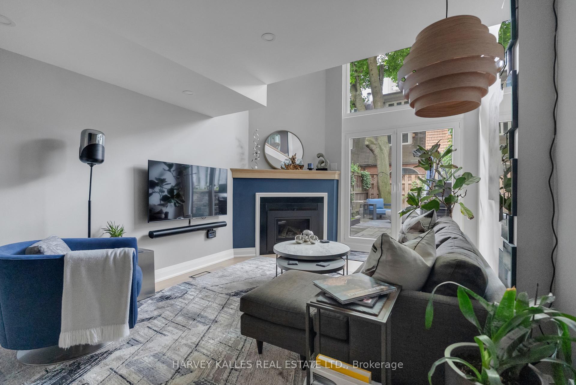 49 Granby Street, Toronto