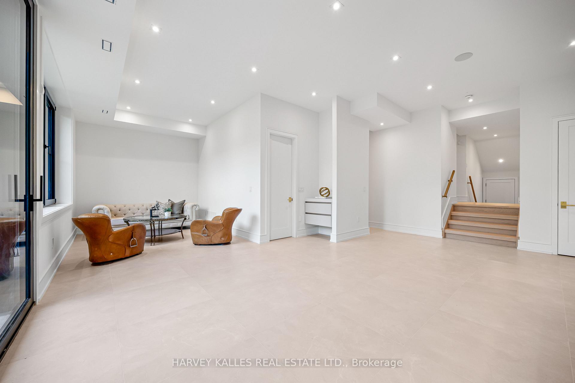 449 Elm Road, Toronto