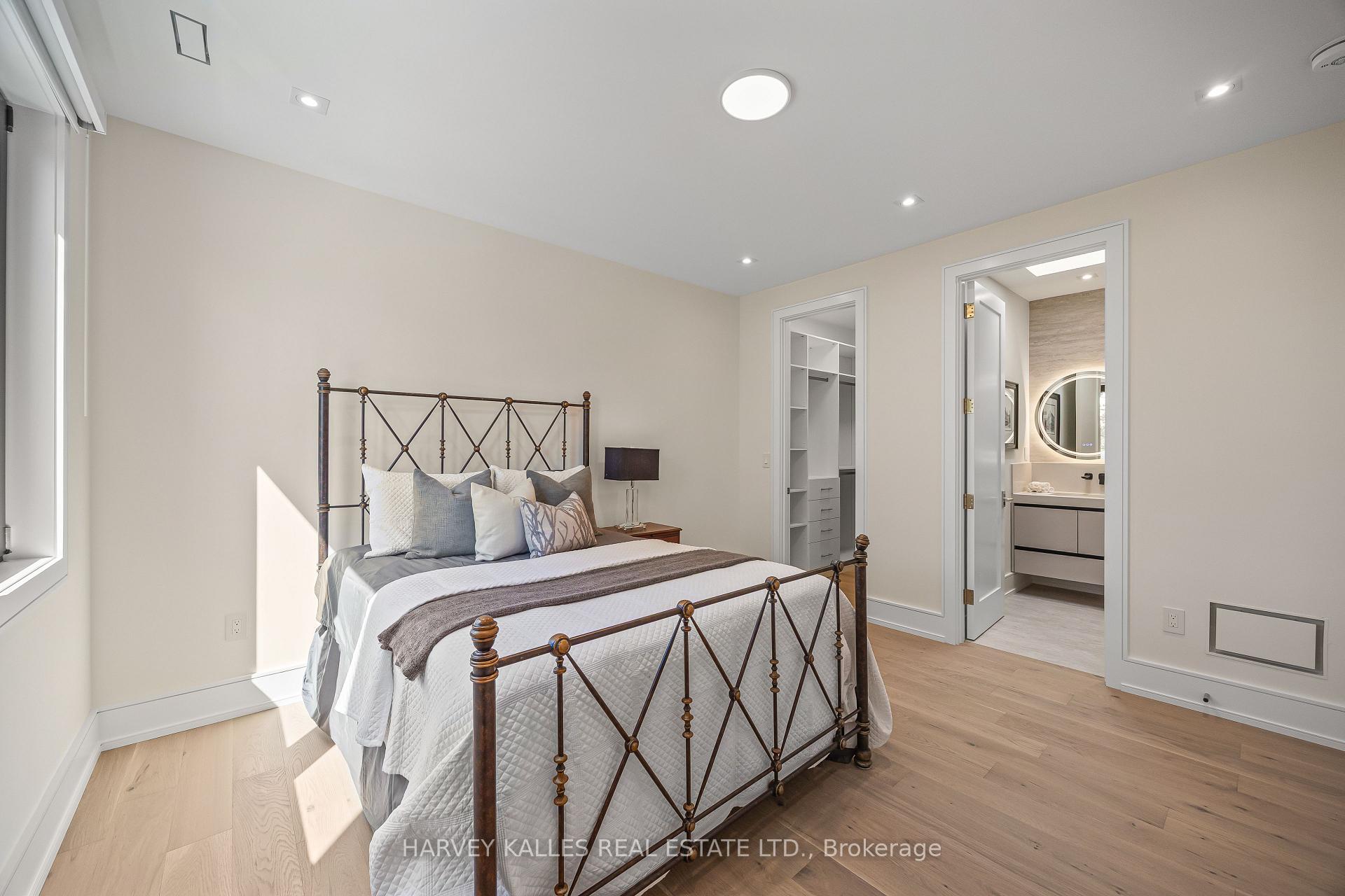 449 Elm Road, Toronto