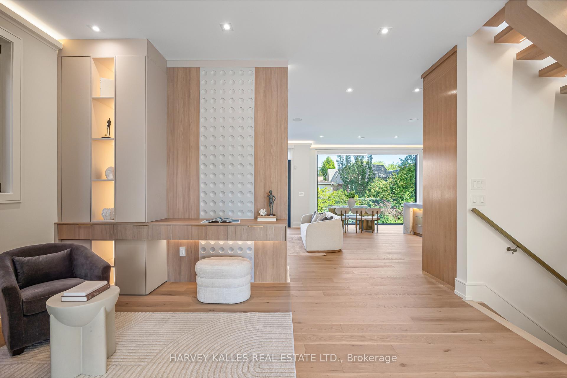 449 Elm Road, Toronto