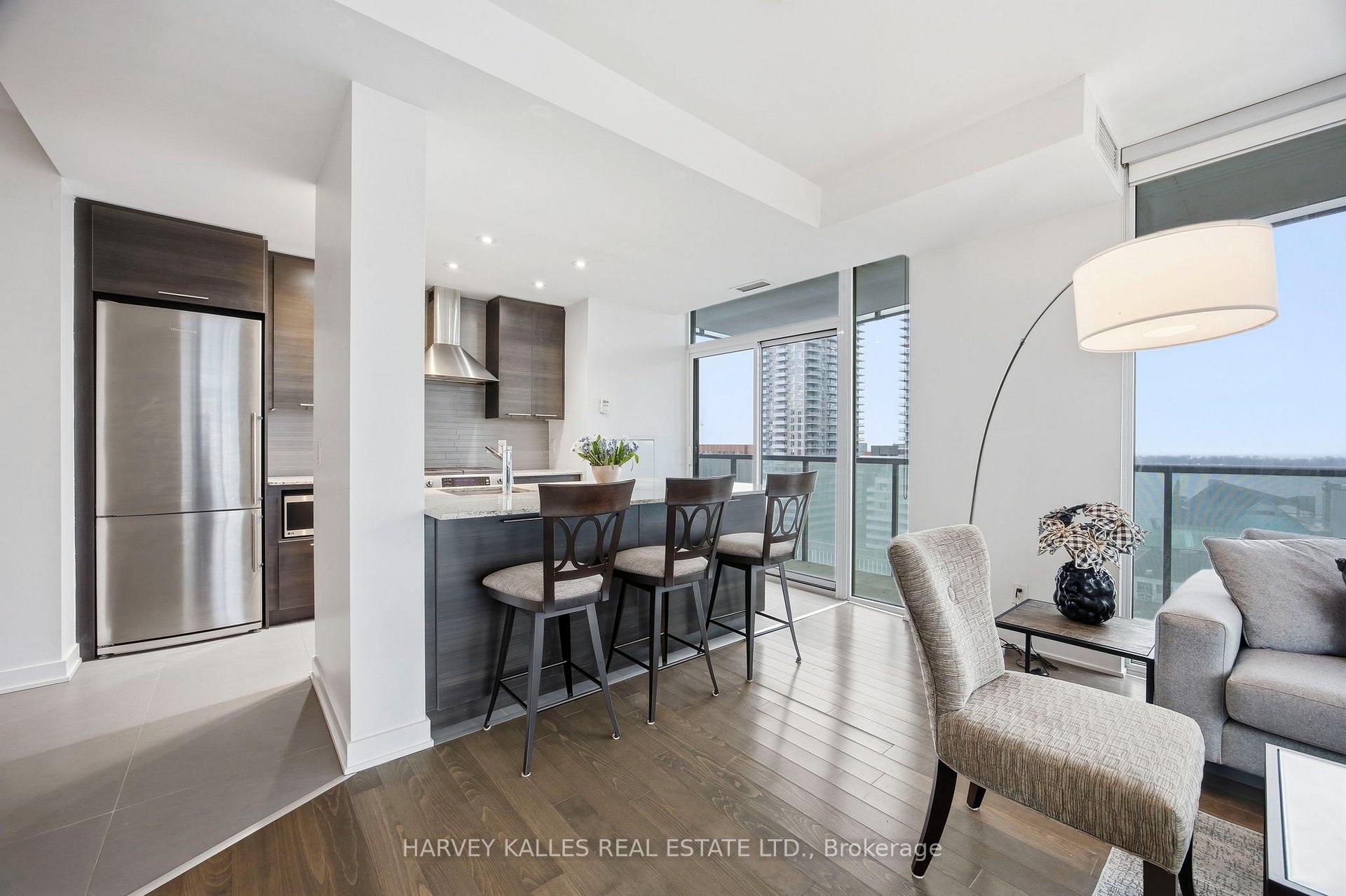 1 Market Street 1612, Toronto Unit: 1612