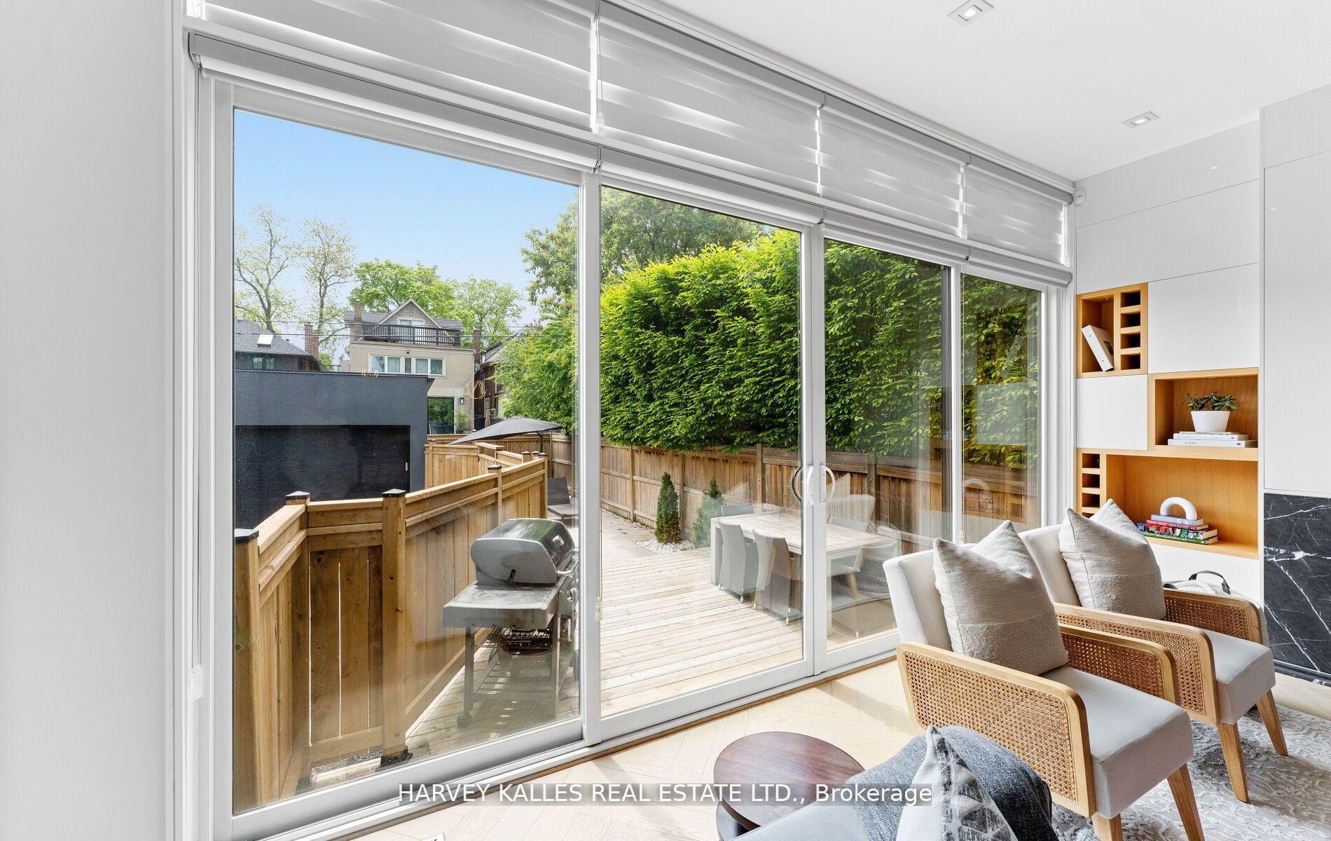 31 Kilbarry Road, Toronto