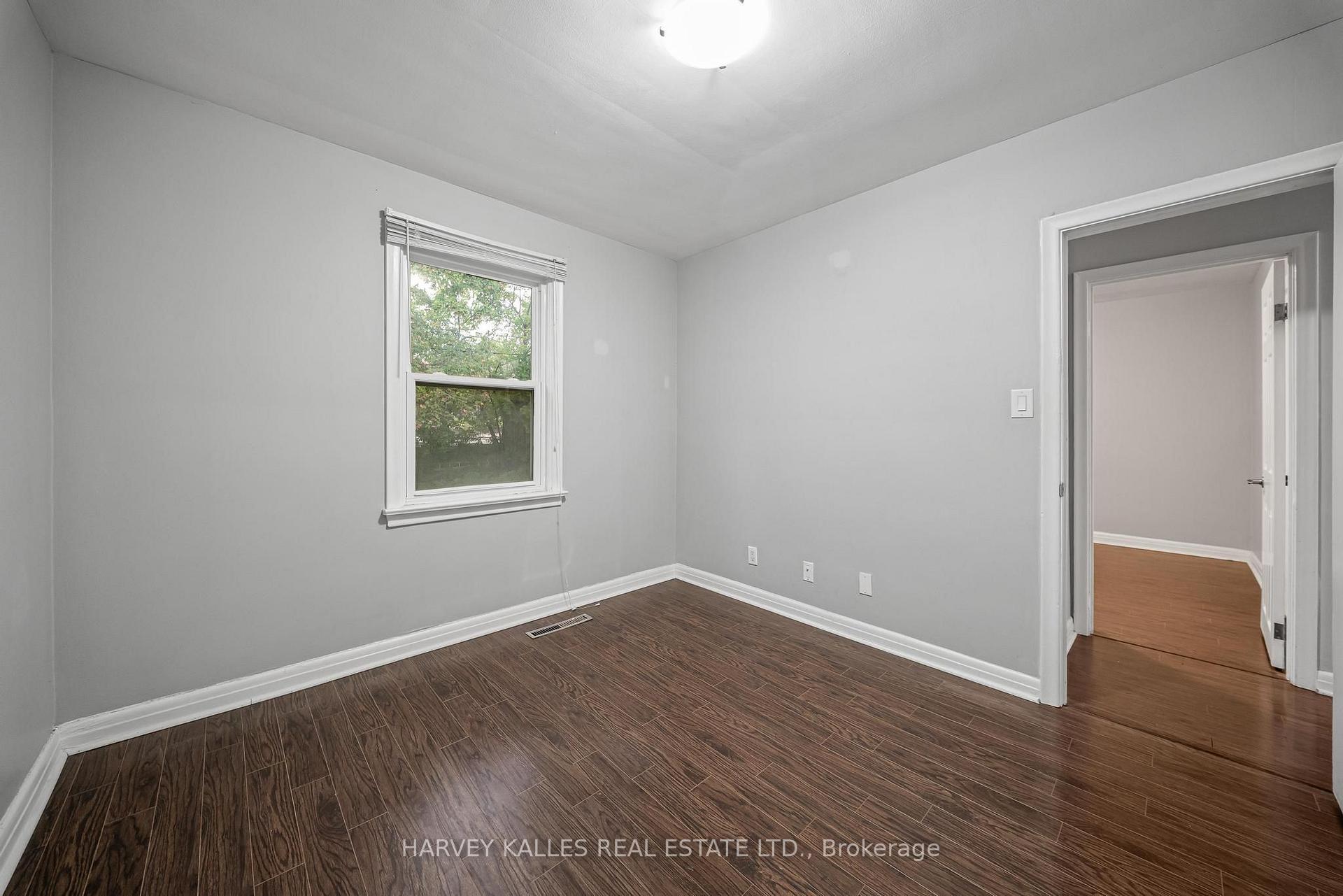 128 Bogert Avenue Main, Toronto Unit: Main