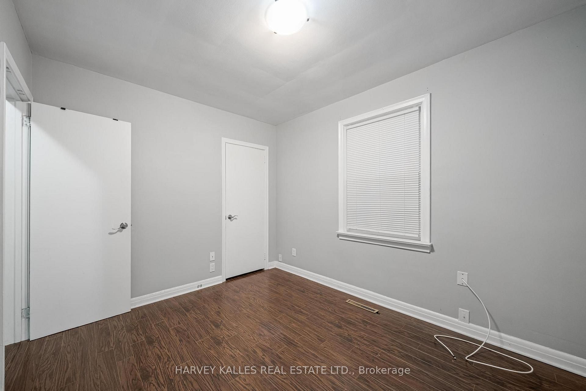 128 Bogert Avenue Main, Toronto Unit: Main