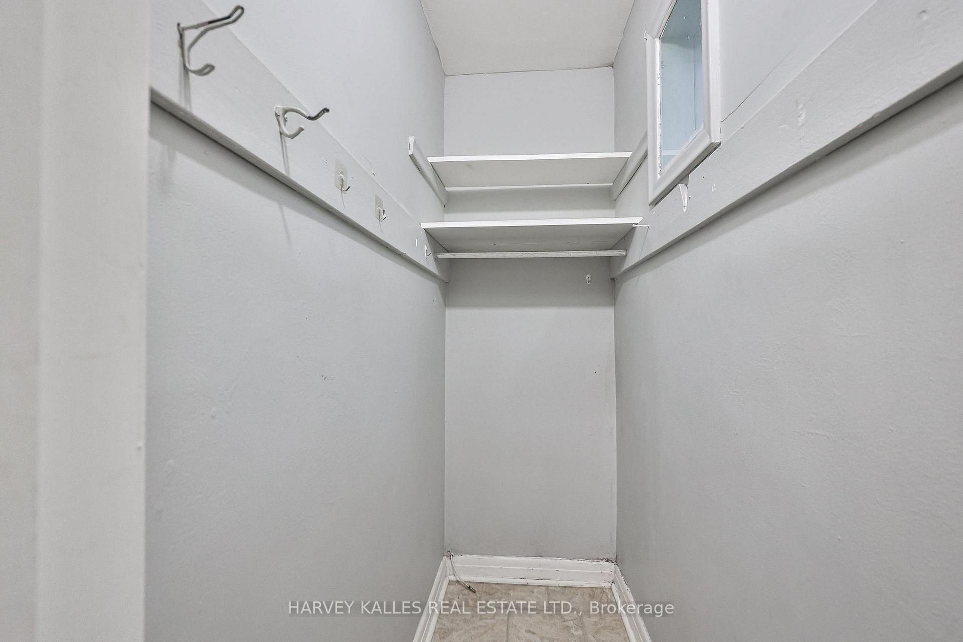 128 Bogert Avenue Main, Toronto Unit: Main
