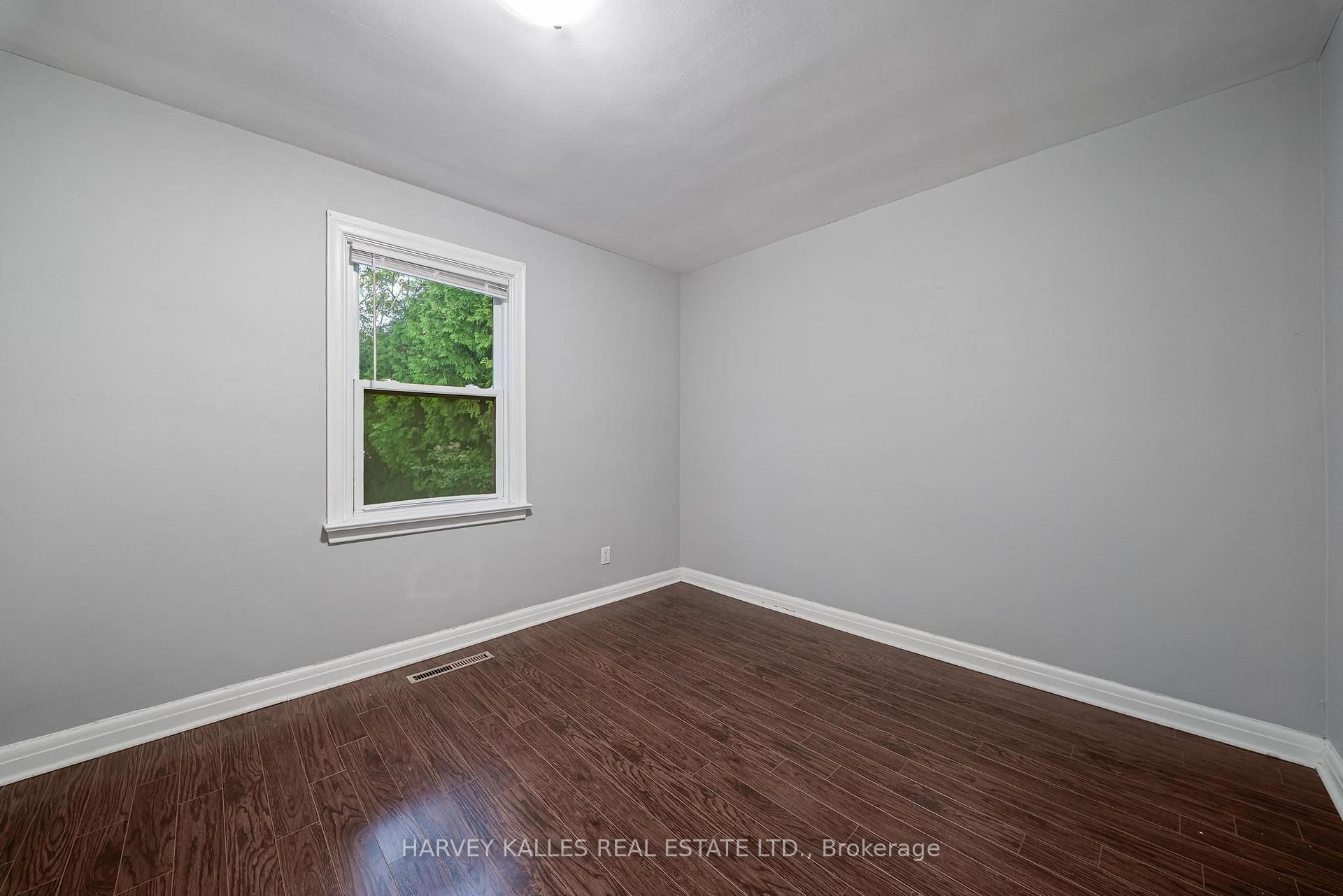 128 Bogert Avenue Main, Toronto Unit: Main