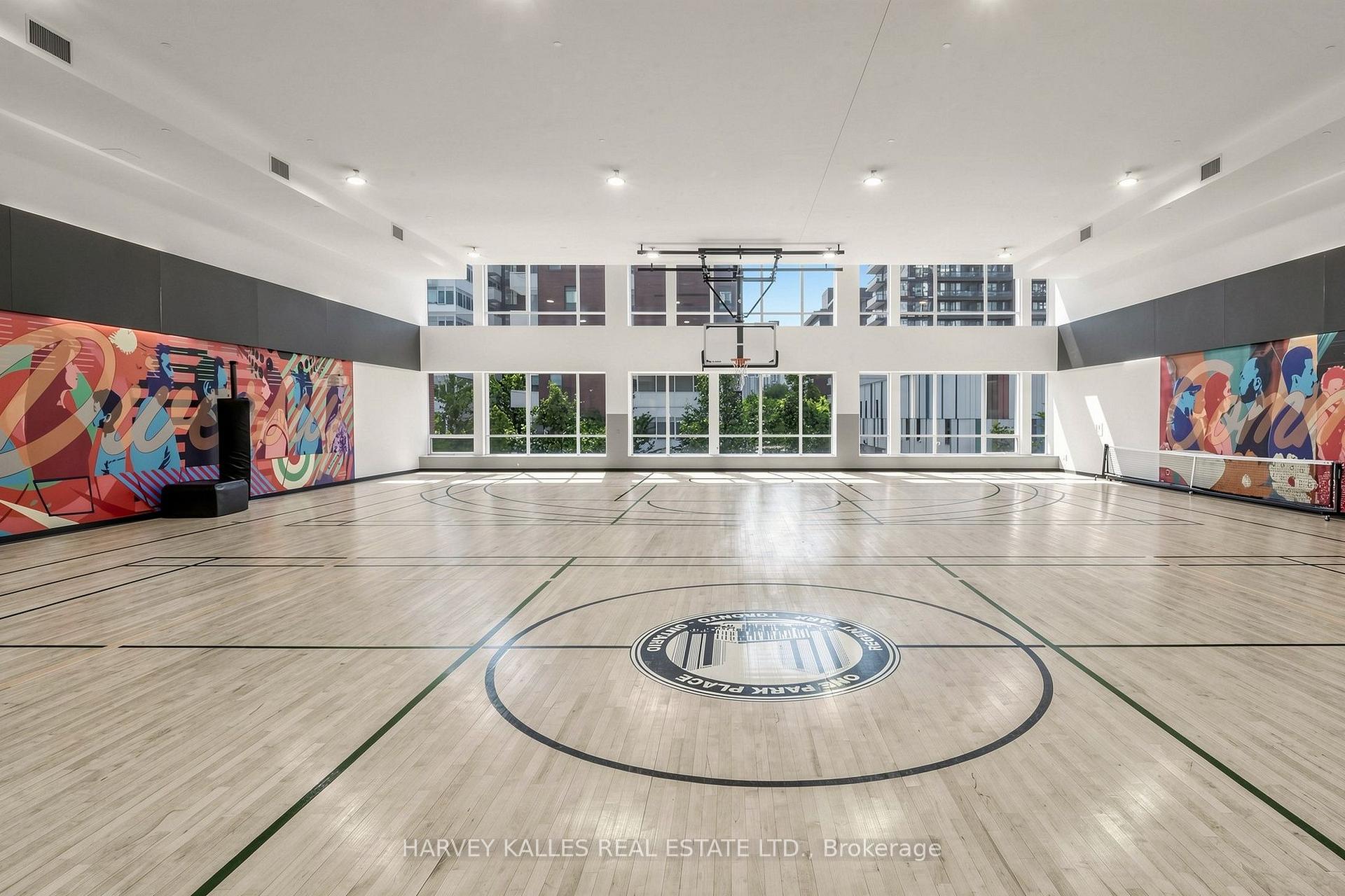 55 Regent Park Boulevard 419, Toronto Unit: 419