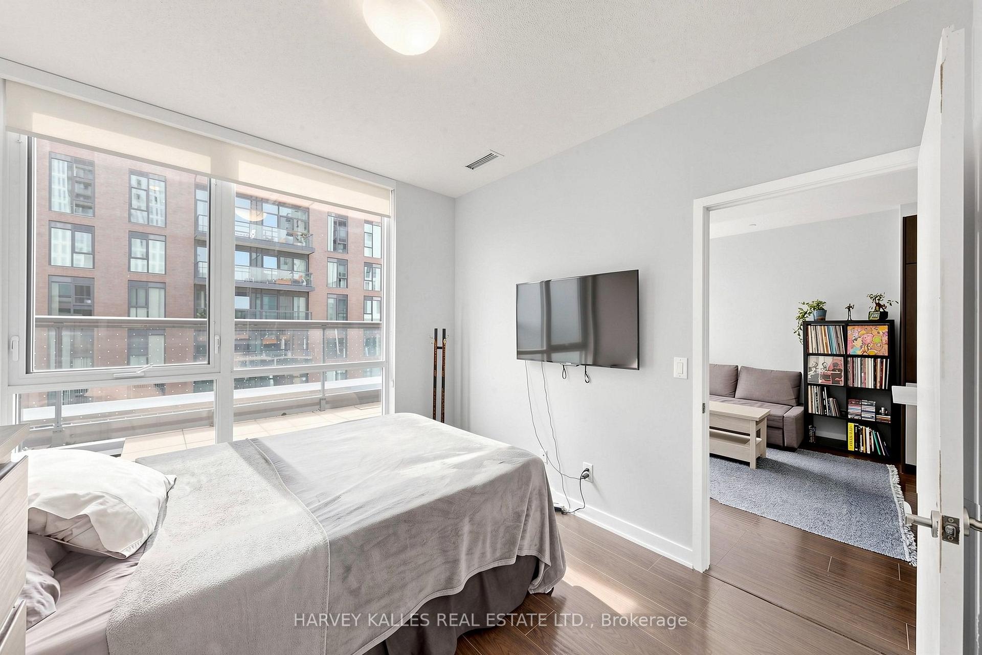 55 Regent Park Boulevard 419, Toronto Unit: 419