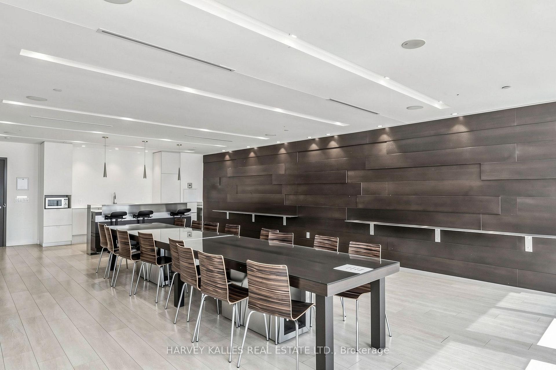 55 Regent Park Boulevard 419, Toronto Unit: 419