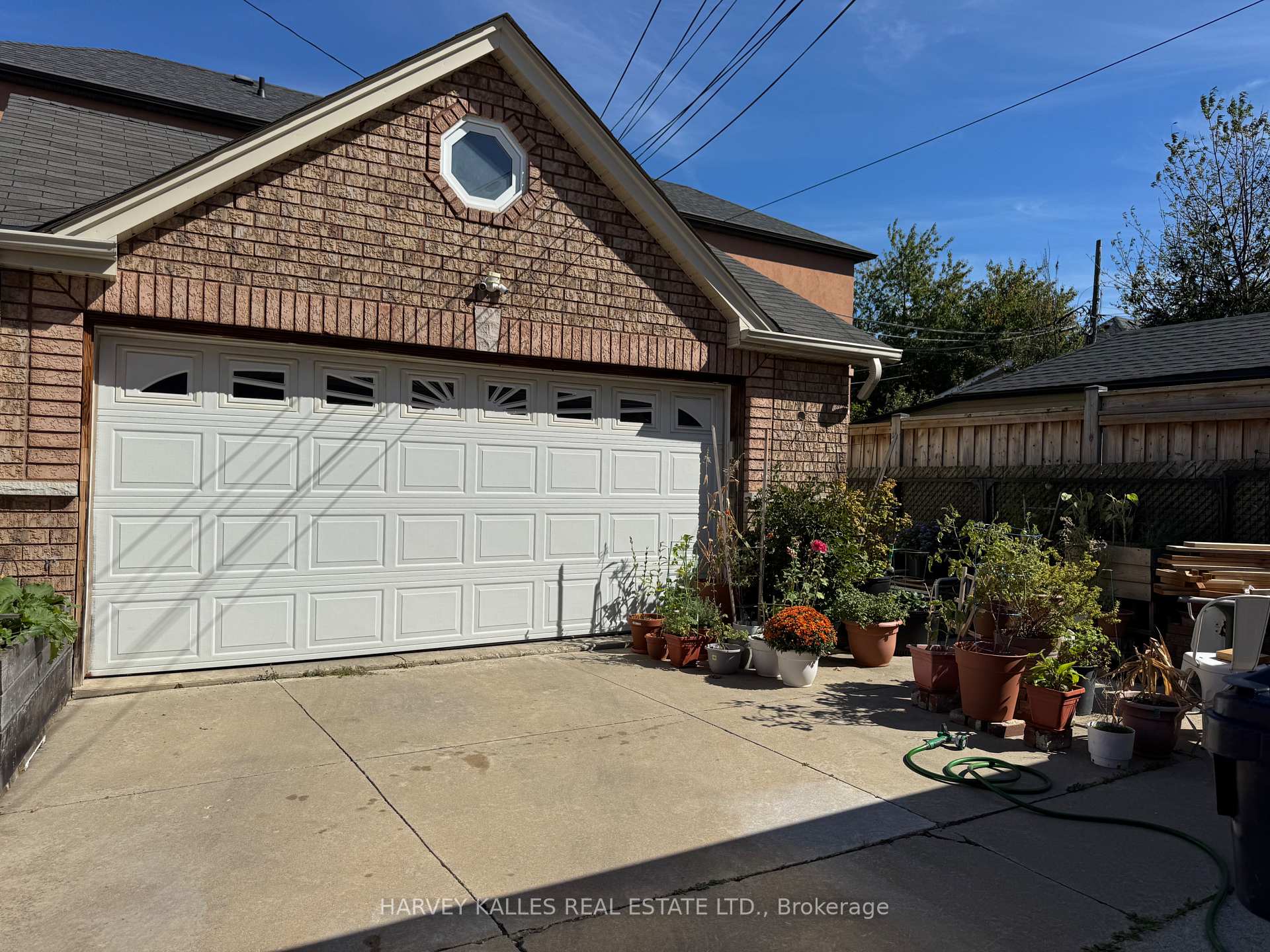 313 Glenholme Avenue, Toronto