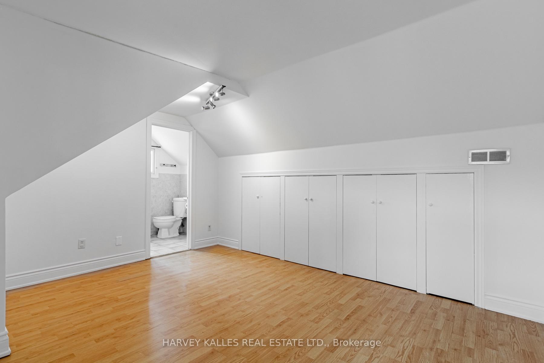 313 Glenholme Avenue, Toronto