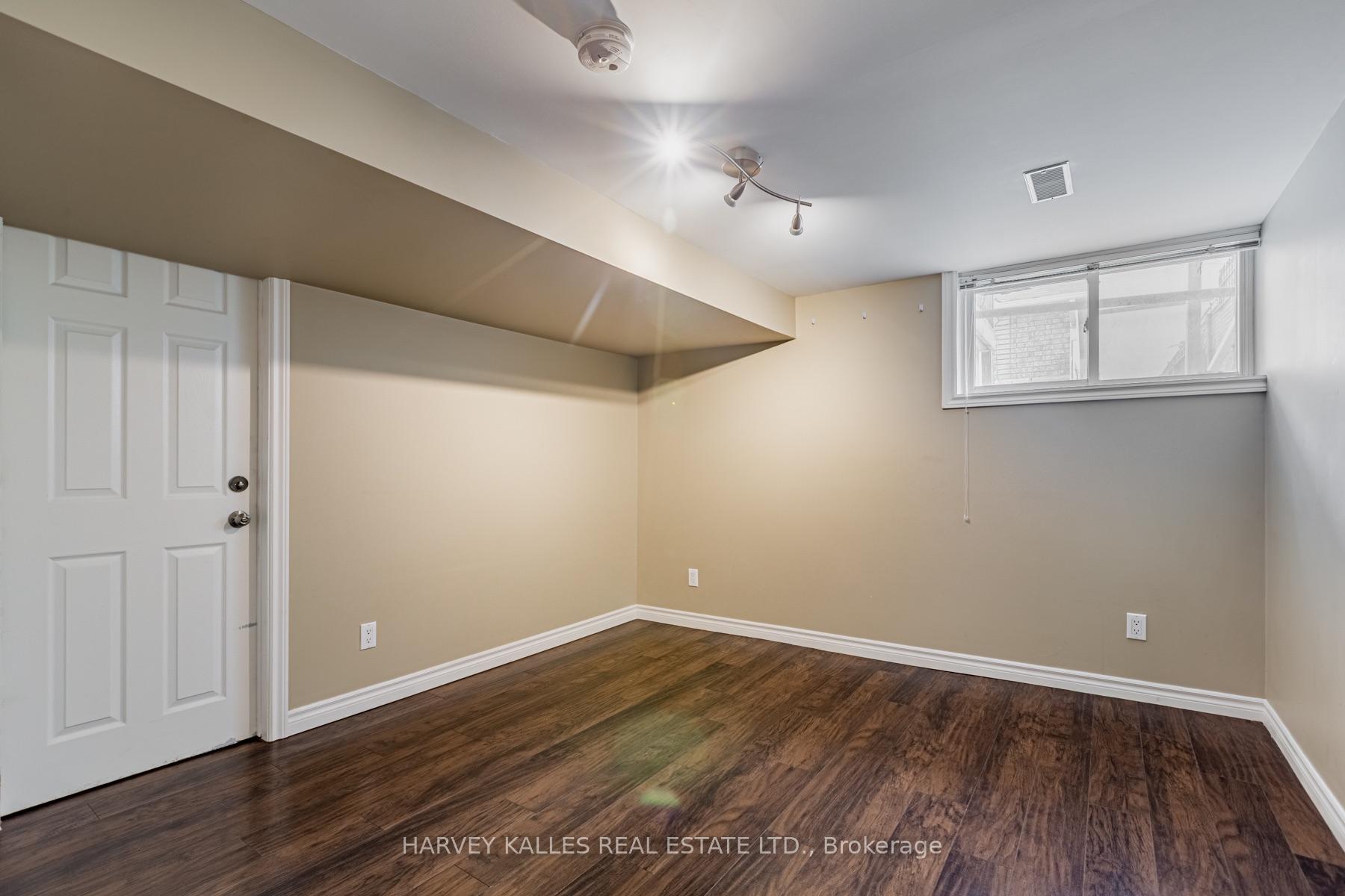313 Glenholme Avenue, Toronto