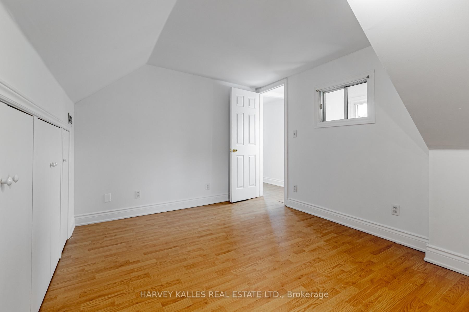313 Glenholme Avenue, Toronto