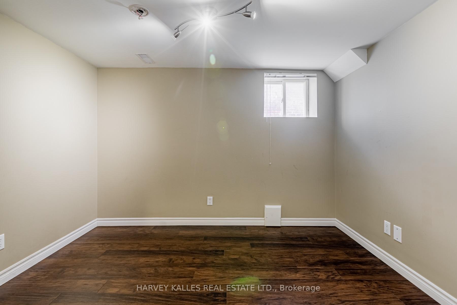 313 Glenholme Avenue, Toronto