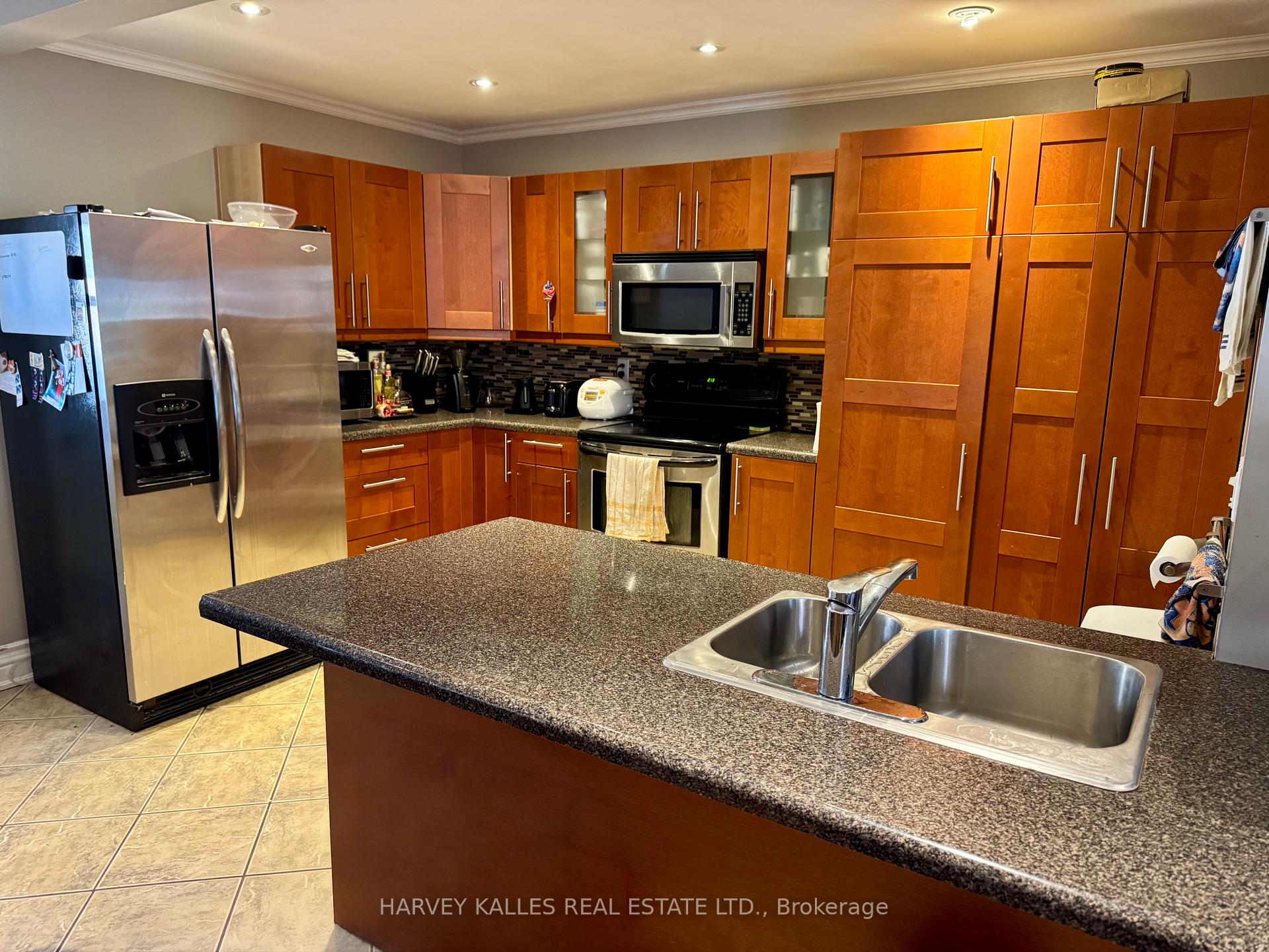 313 Glenholme Avenue, Toronto