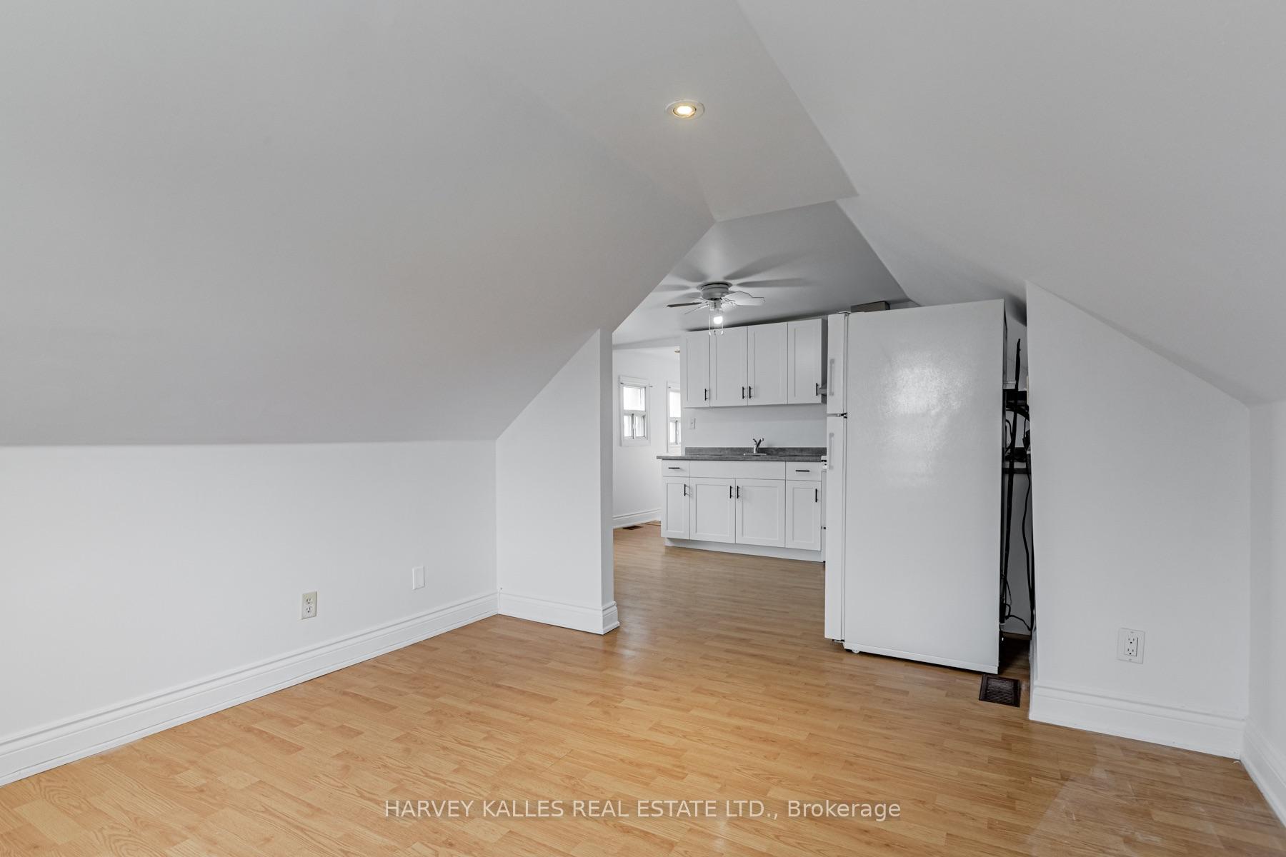 313 Glenholme Avenue, Toronto