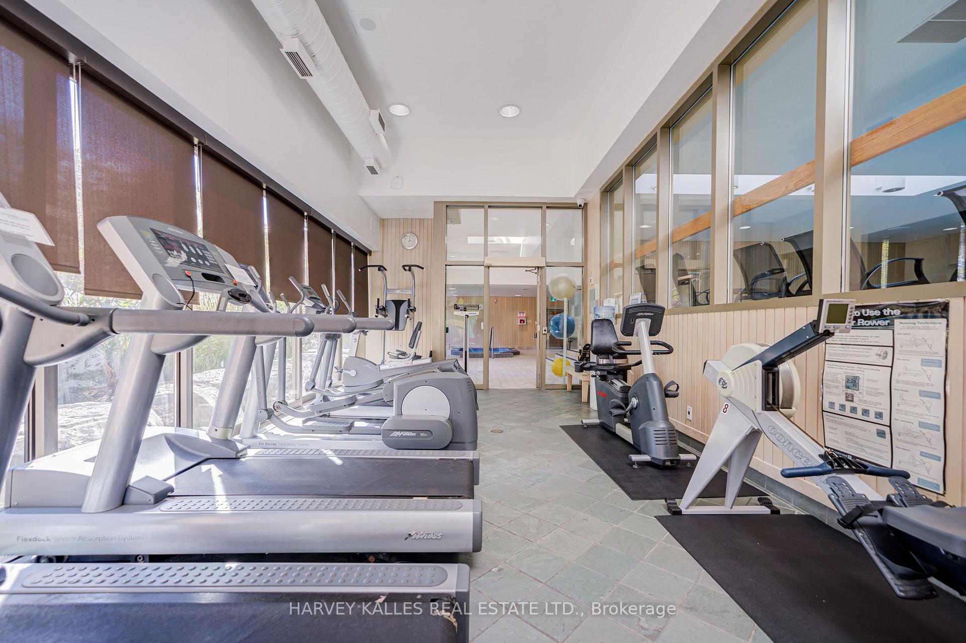 63 St. Clair Avenue W 1605, Toronto Unit: 1605