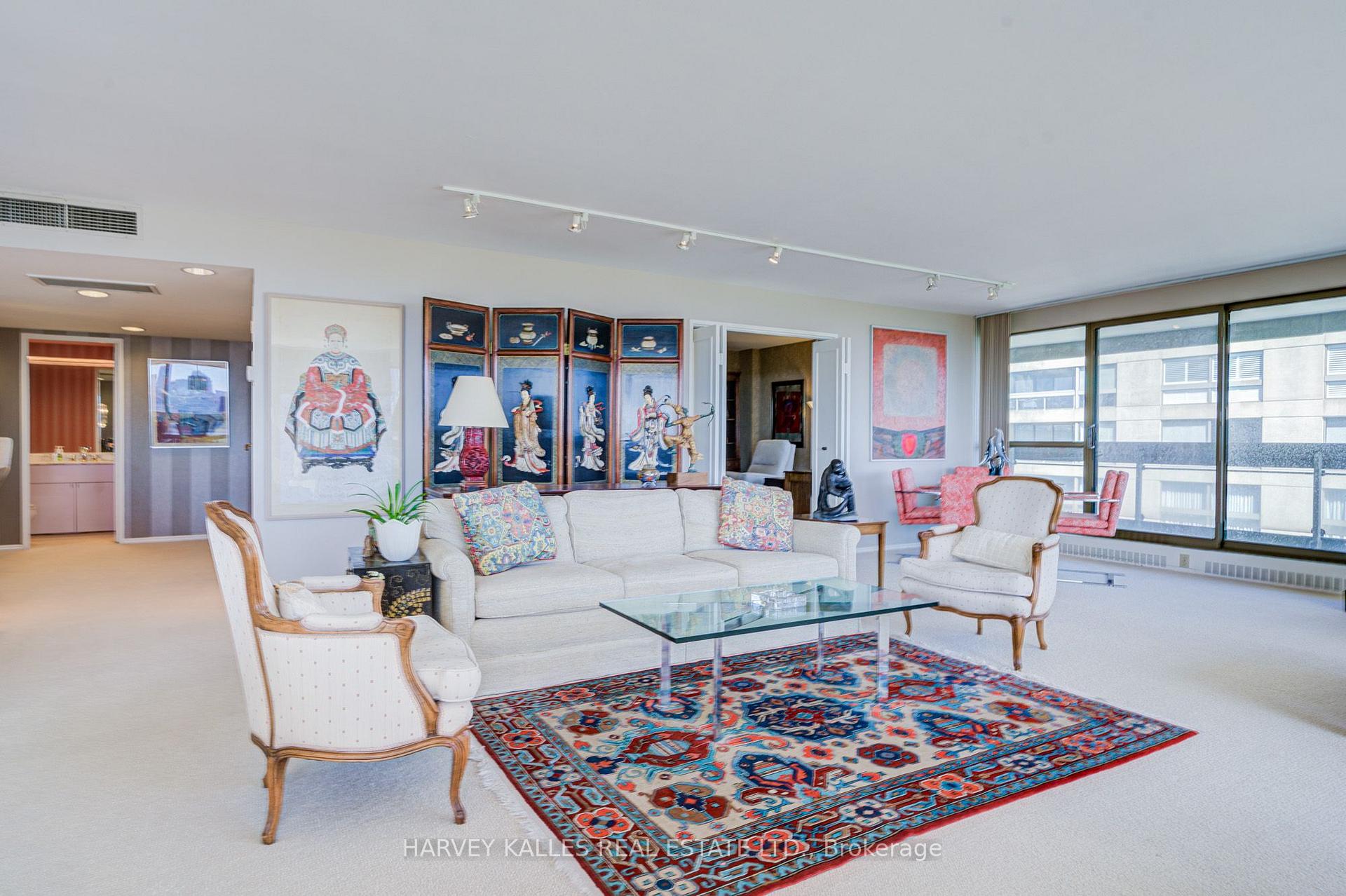 63 St. Clair Avenue W 1605, Toronto Unit: 1605