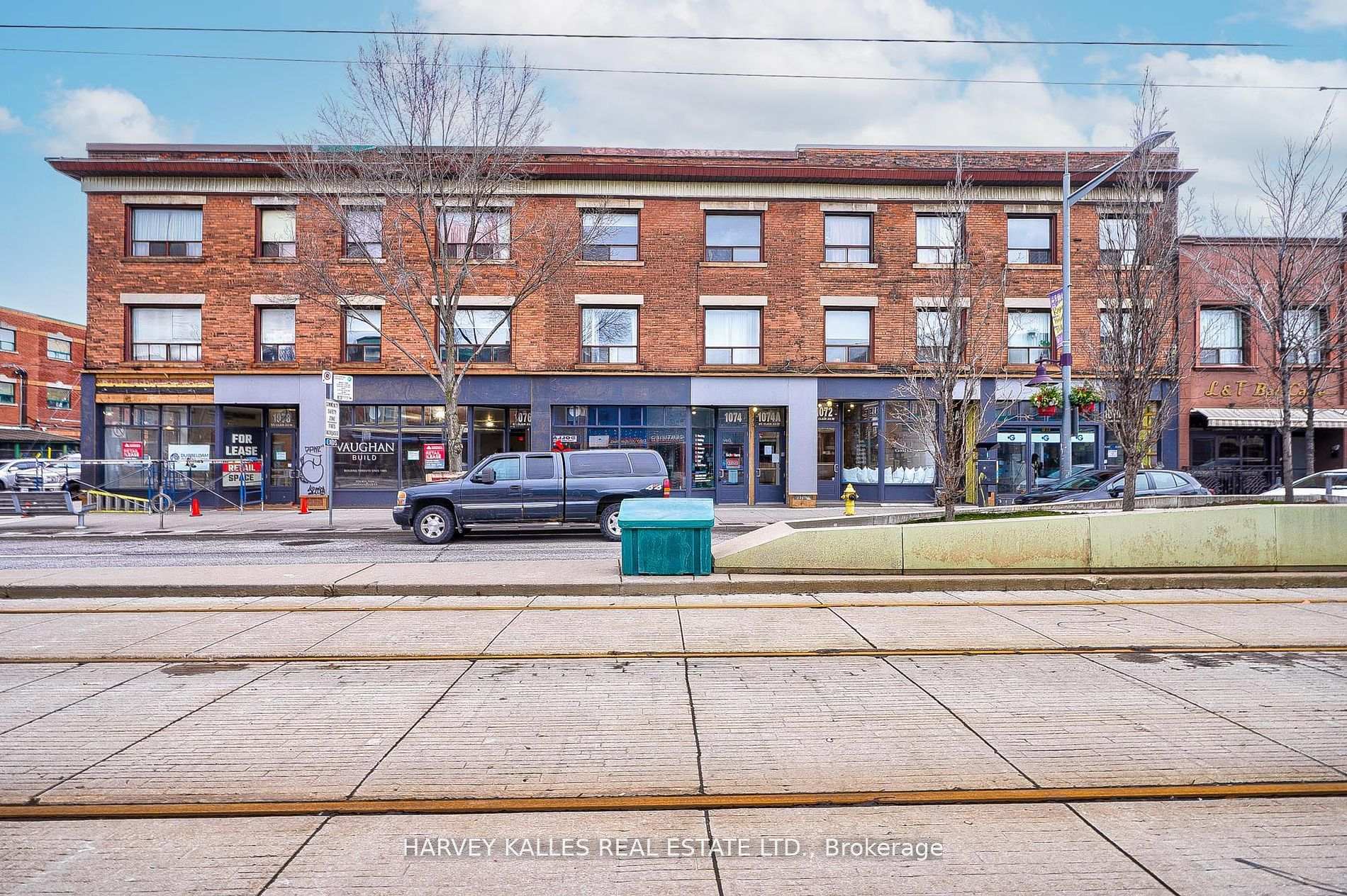 1072 St Clair Avenue W 1, Toronto Unit: 1