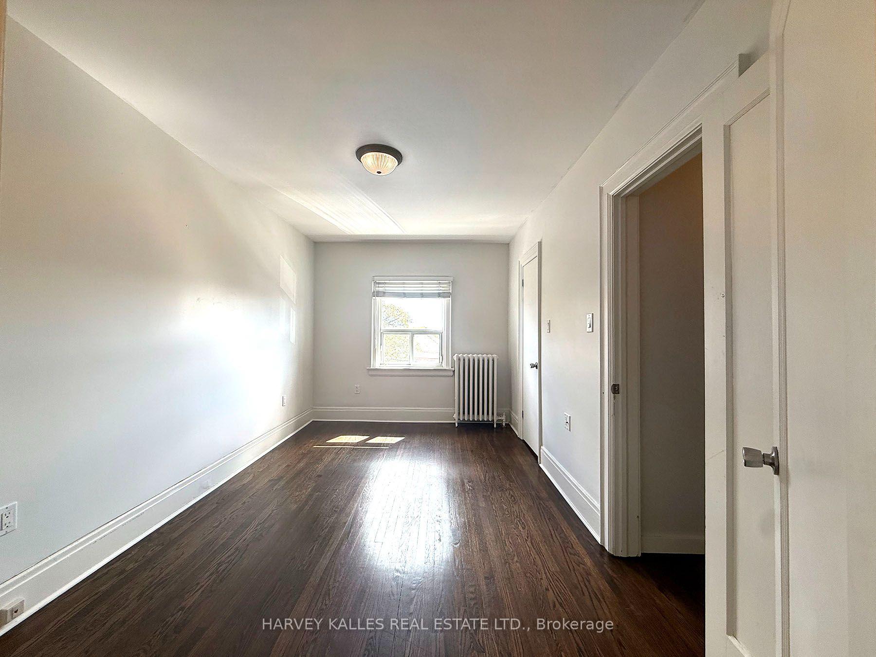 858 Davenport Road 201, Toronto Unit: 201