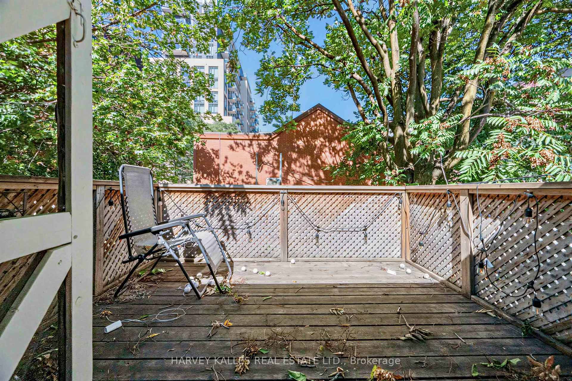506 Adelaide Street W, Toronto