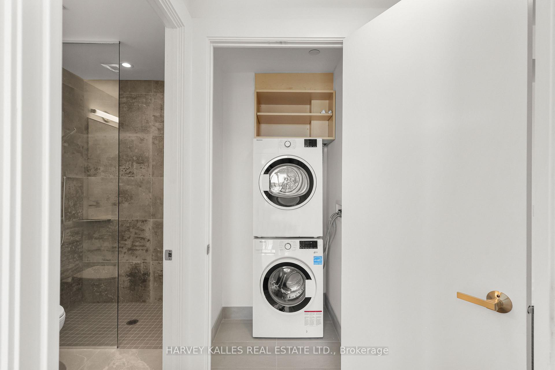 3 Southvale Drive 401, Toronto Unit: 401