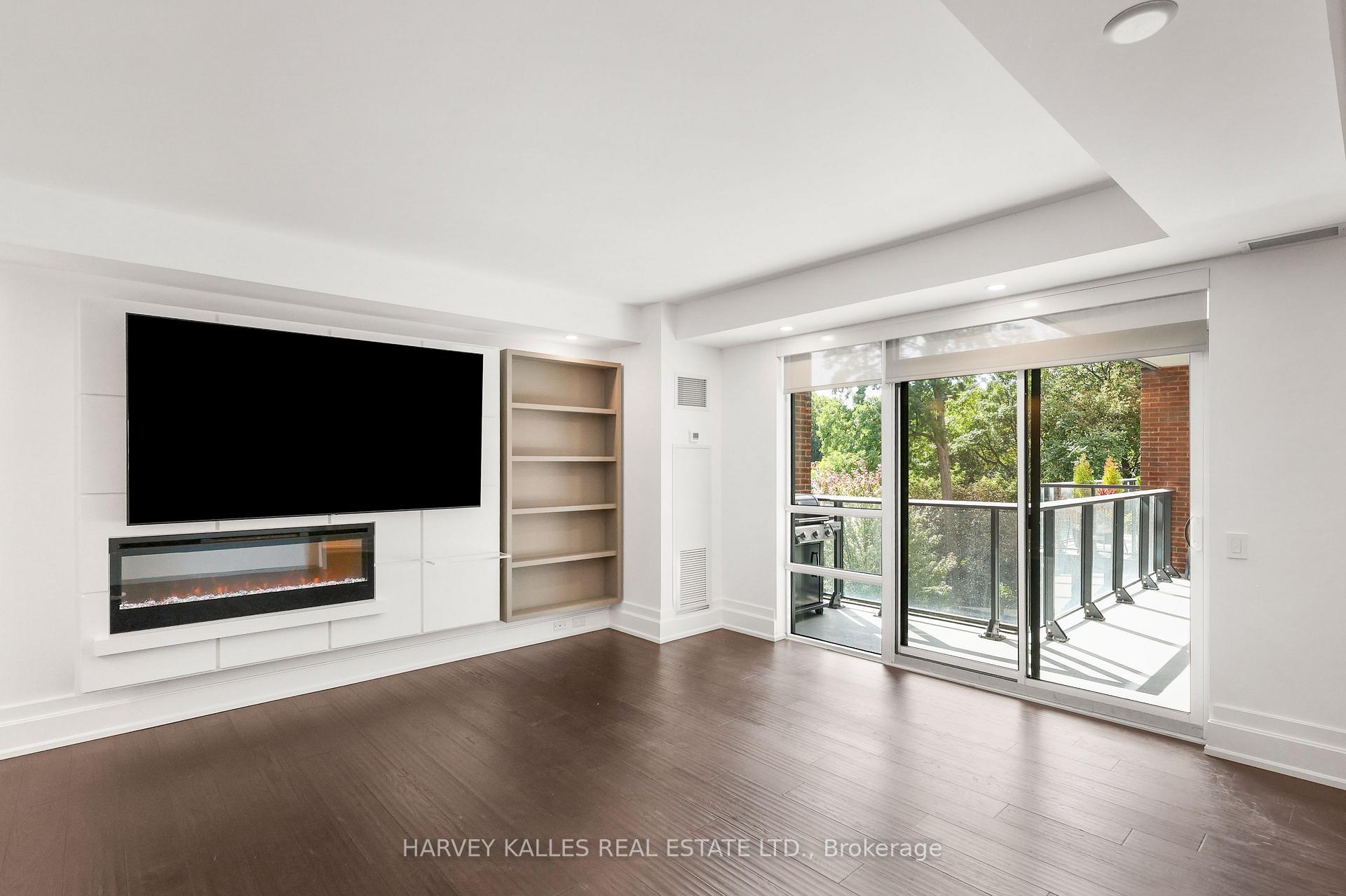 3 Southvale Drive 401, Toronto Unit: 401