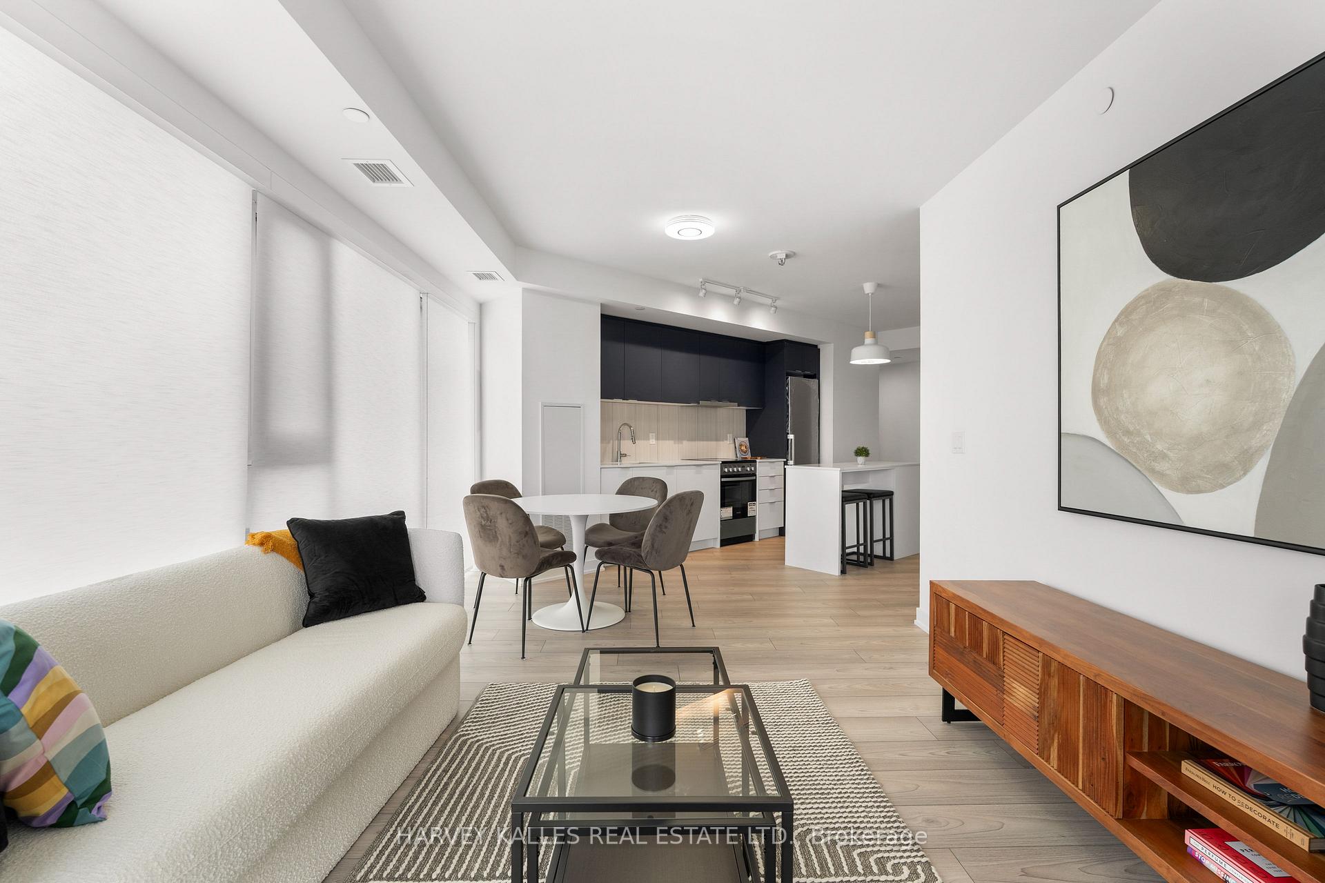 8 Tippett Road 1105, Toronto Unit: 1105