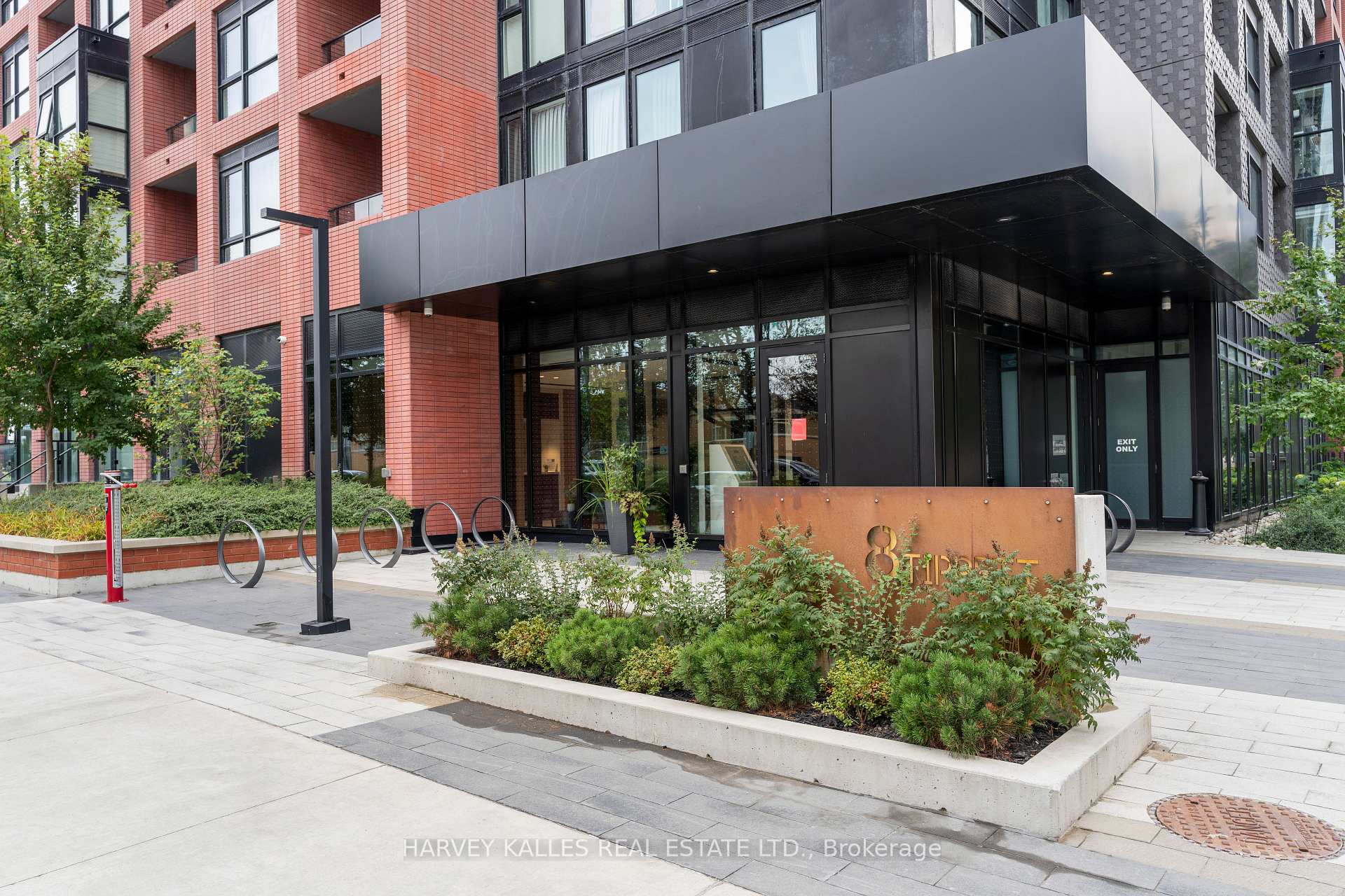 8 Tippett Road 1105, Toronto Unit: 1105